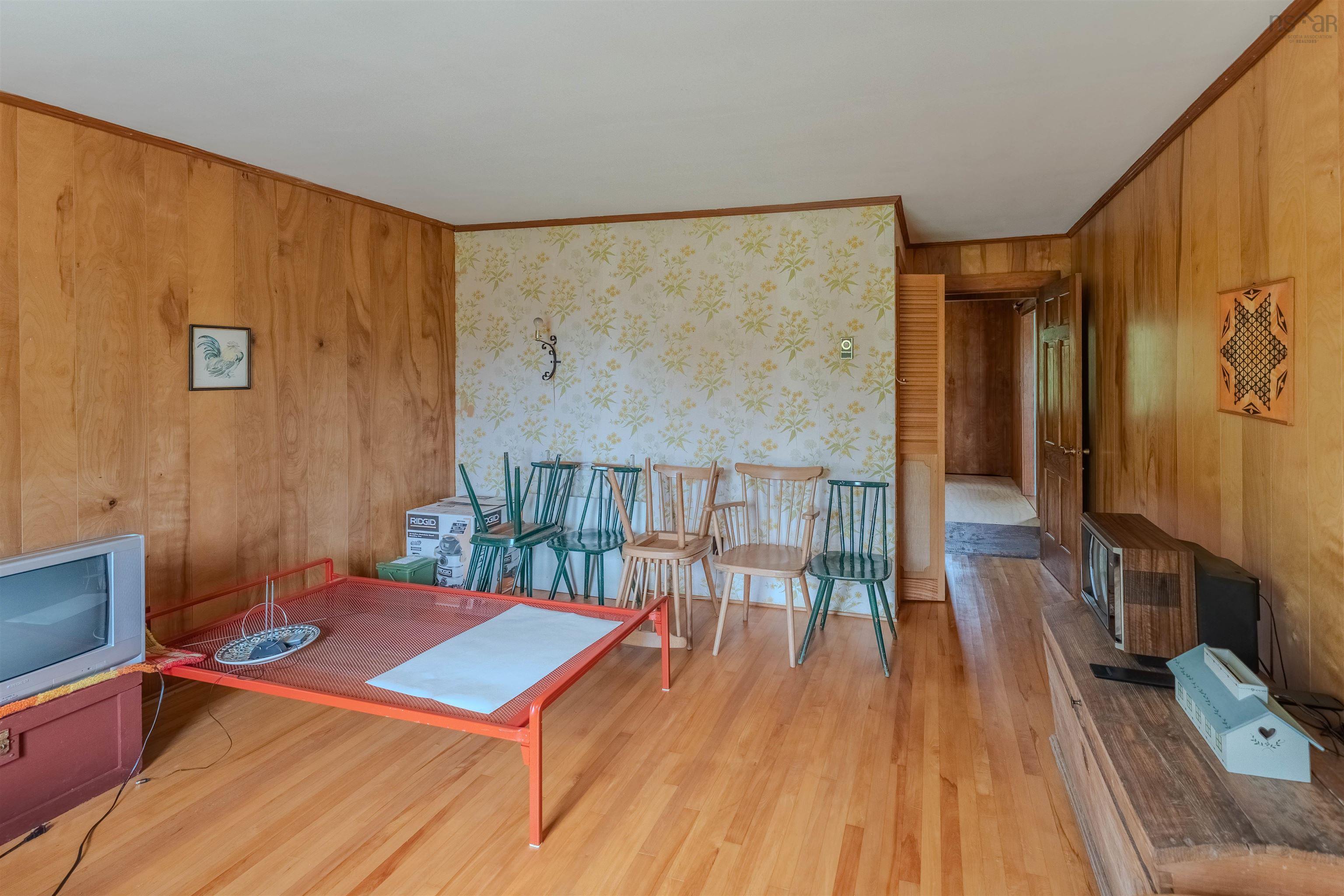 $1,700,000.00: 41 Eisnor Road, Marriotts Cove