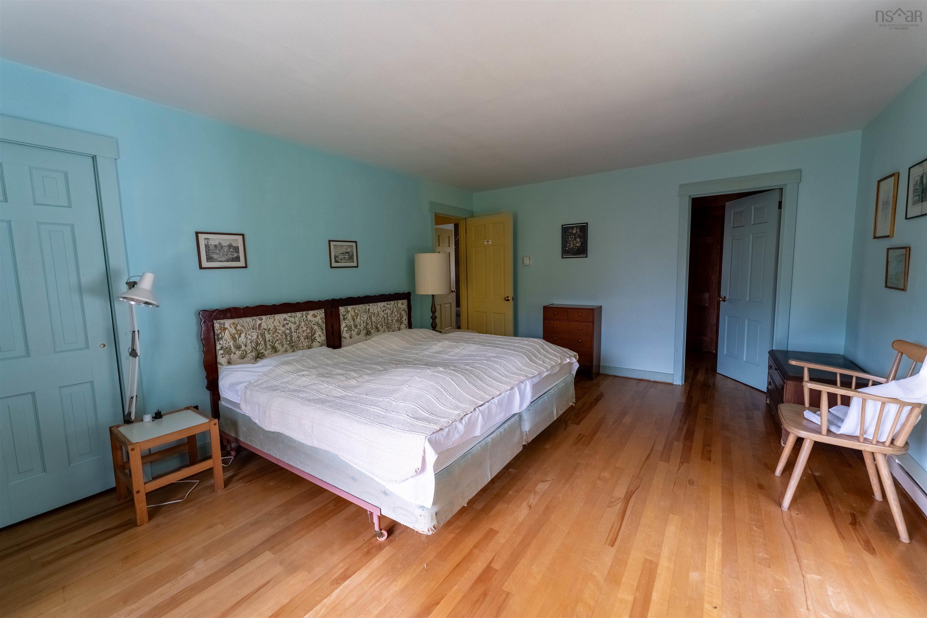 $1,700,000.00: 41 Eisnor Road, Marriotts Cove