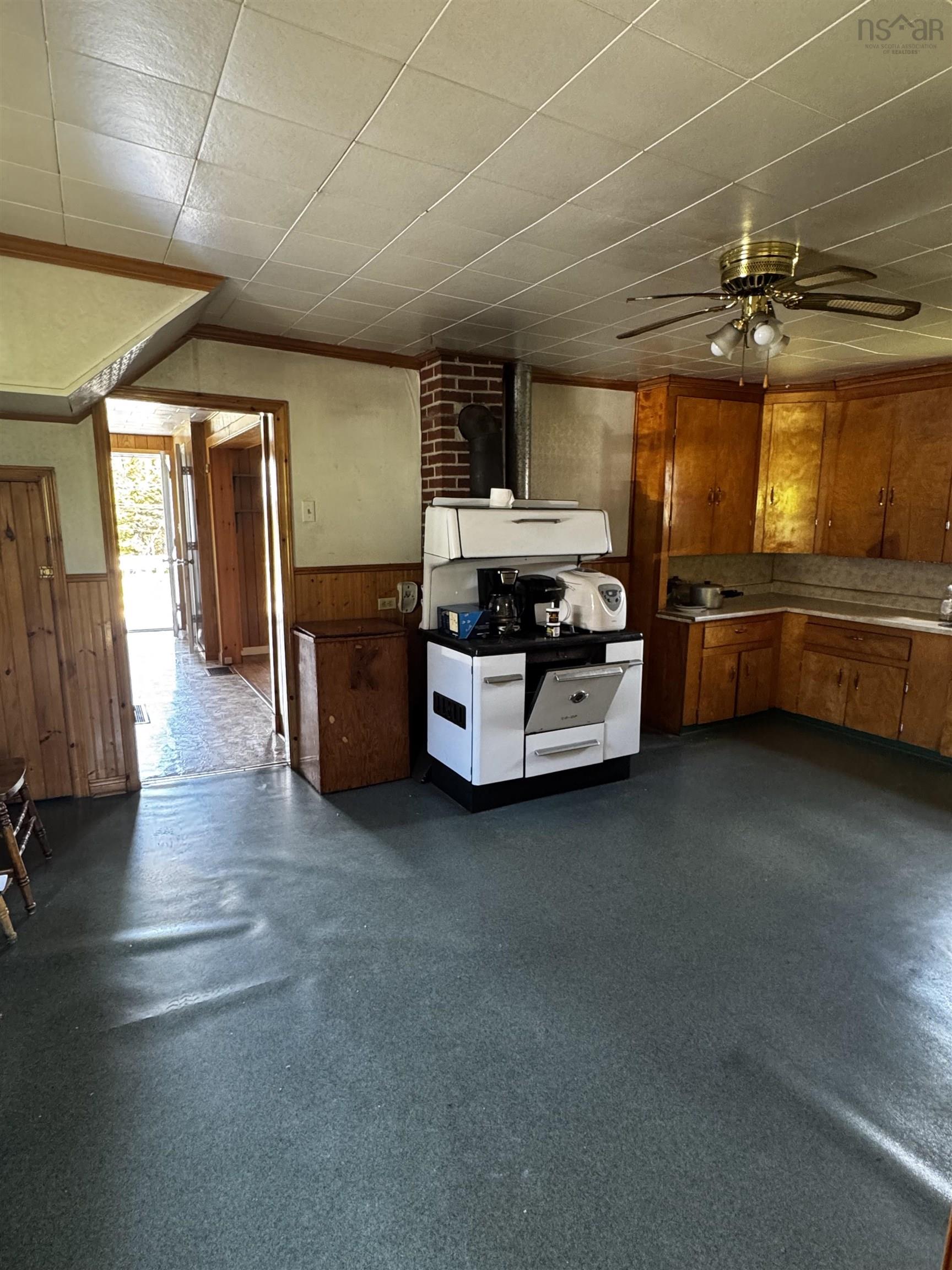 $329,000.00: 5197 & 5199 Highway 16, Queensport NS Highway, Queensport