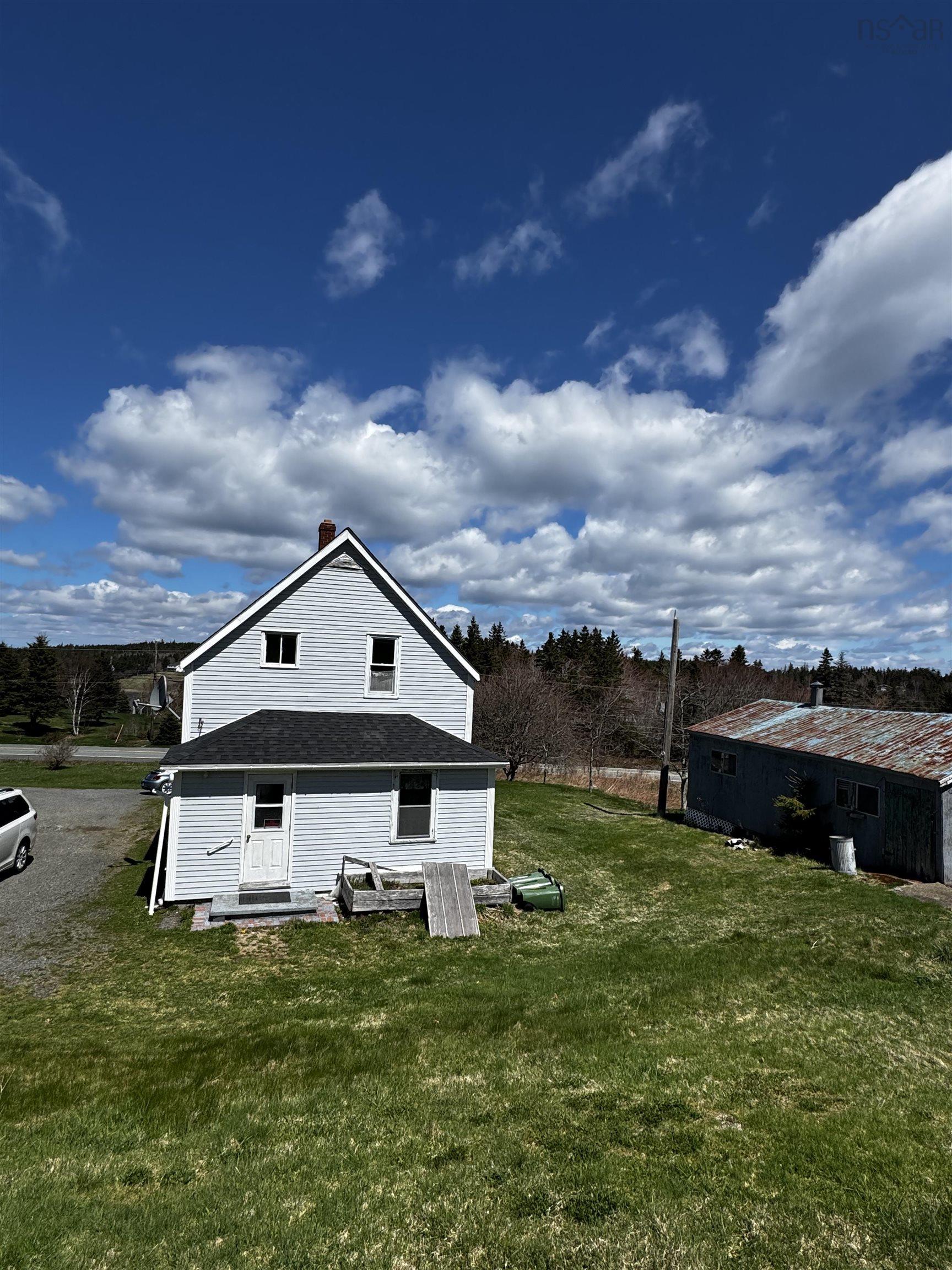 $329,000.00: 5197 & 5199 Highway 16, Queensport NS Highway, Queensport