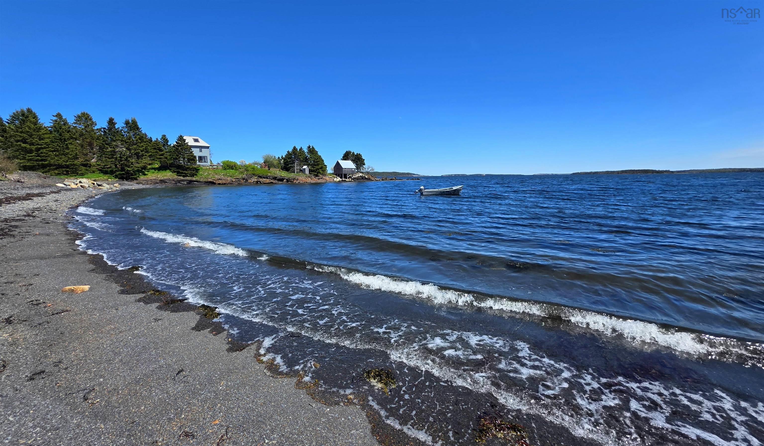 $950,000.00: 41 Bells Cove Extension Road, Dublin Shore