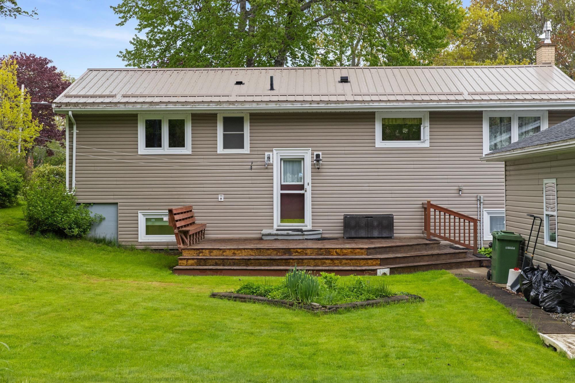 100 Skyridge Avenue, Sackville, NS (MLS 202612710)