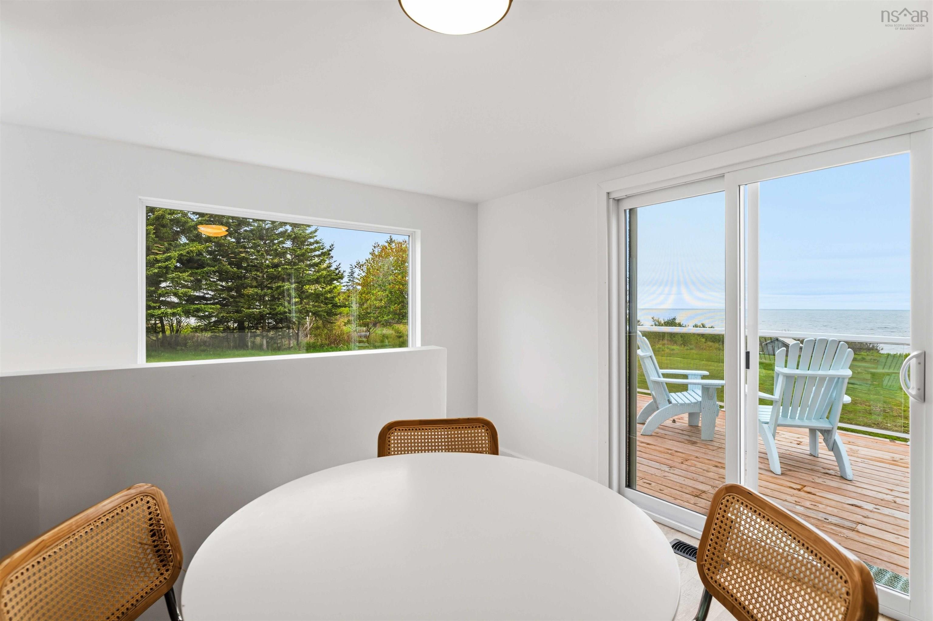 $525,000.00: 6911 Shore Rd West Road, Phinneys Cove