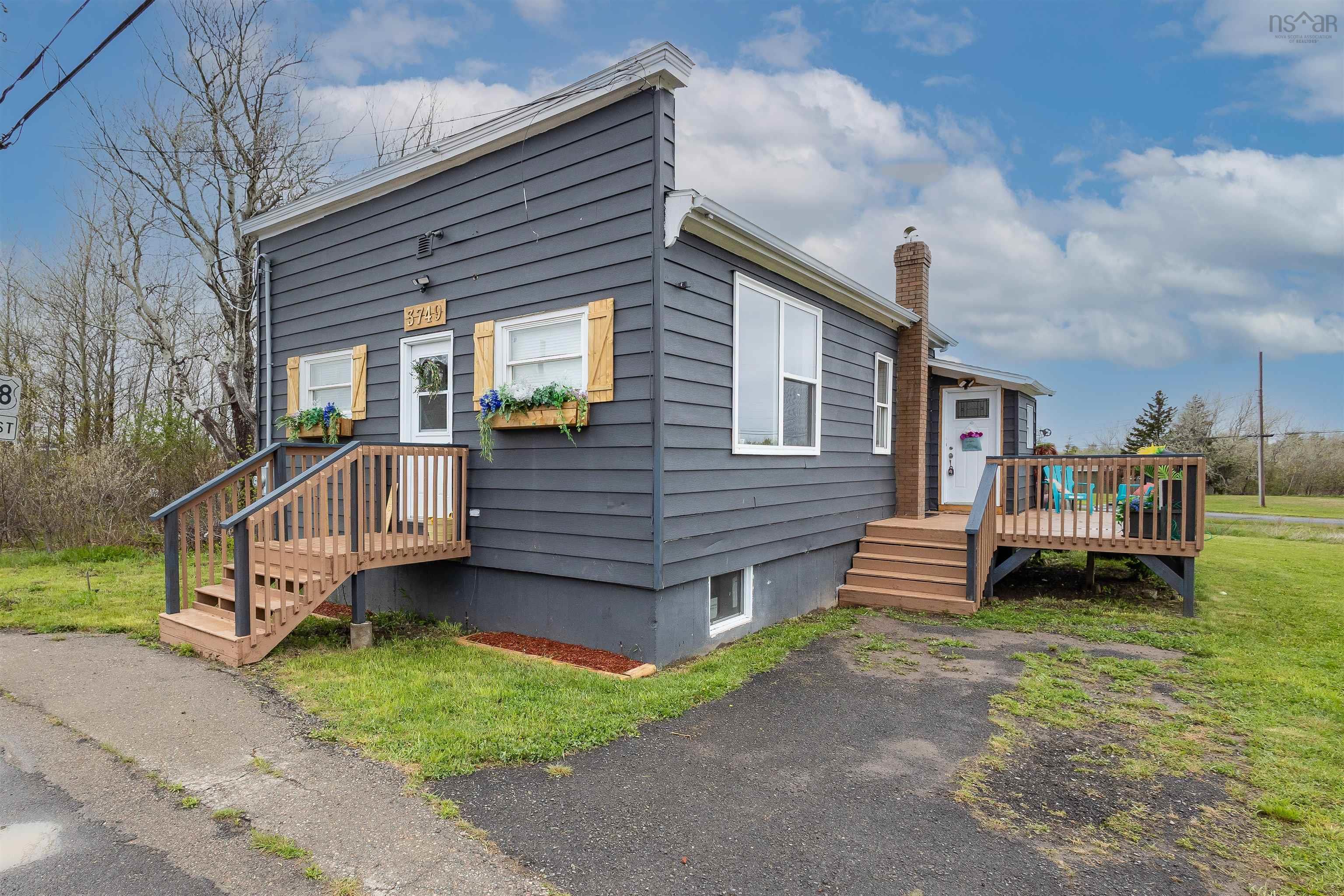$259,900.00: 3749 New Waterford Highway, New Victoria