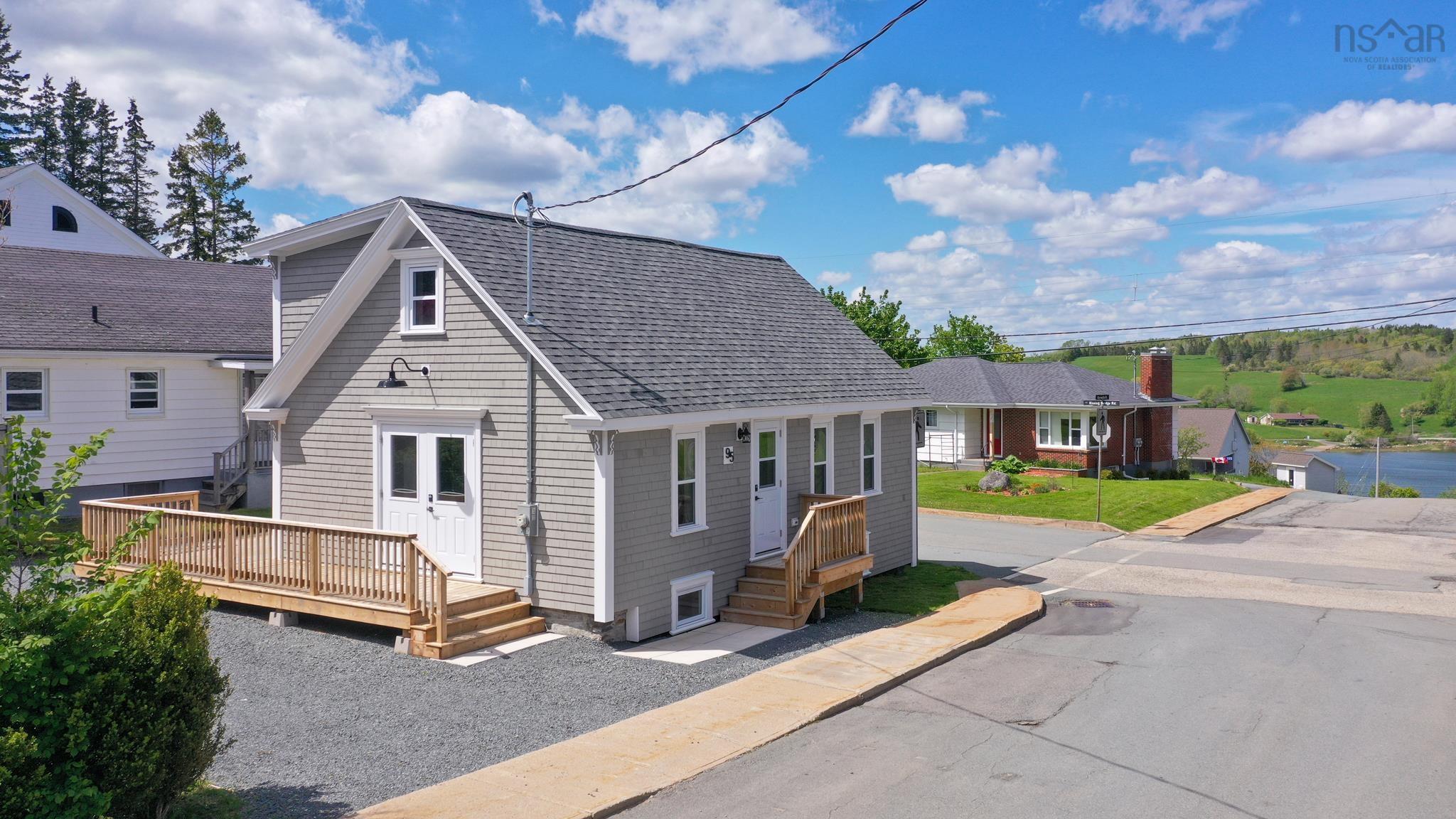 $599,000.00: 95 Cornwallis Street, Lunenburg