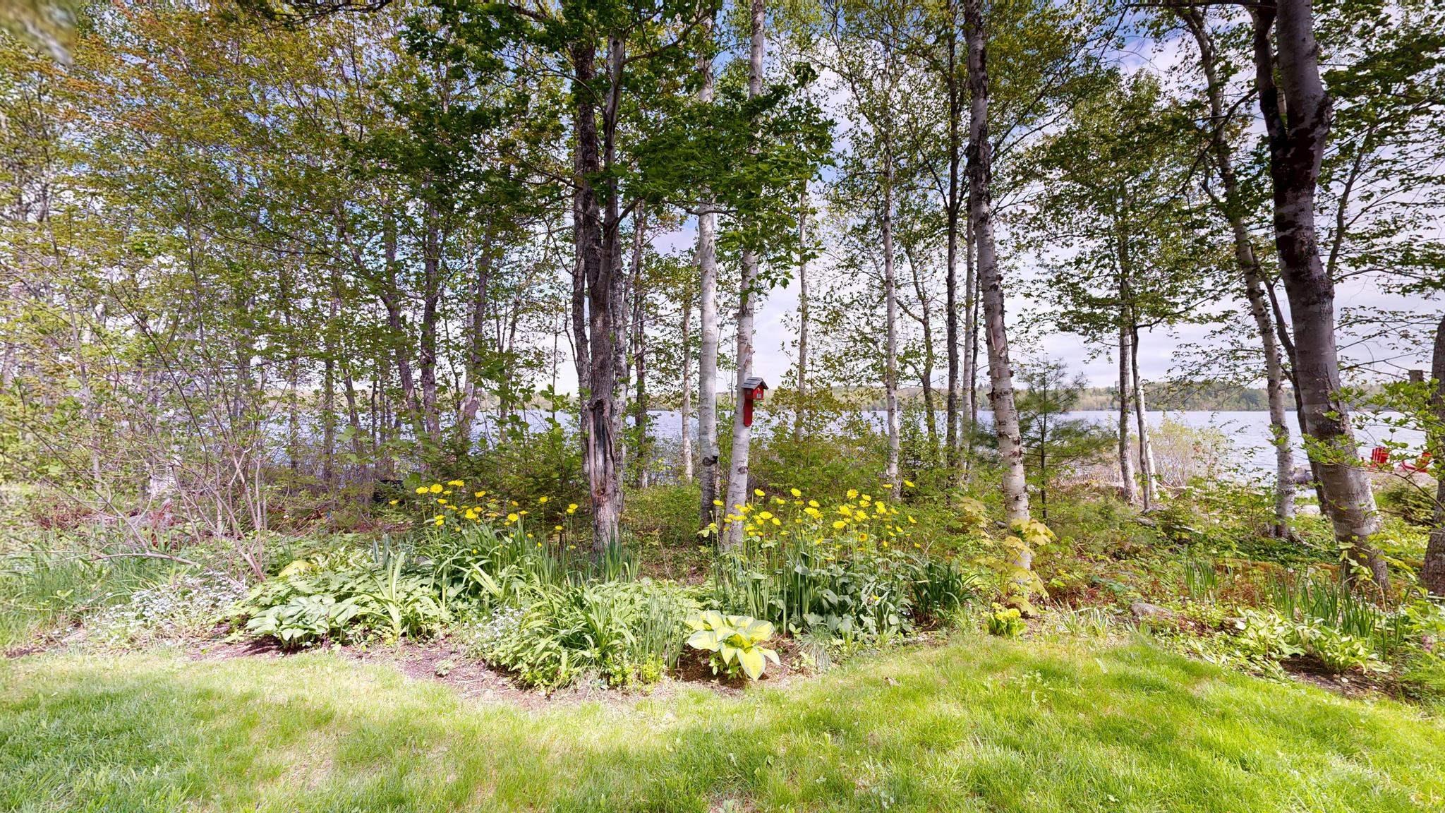 $699,900.00: 530 Methals Road, Black River Lake