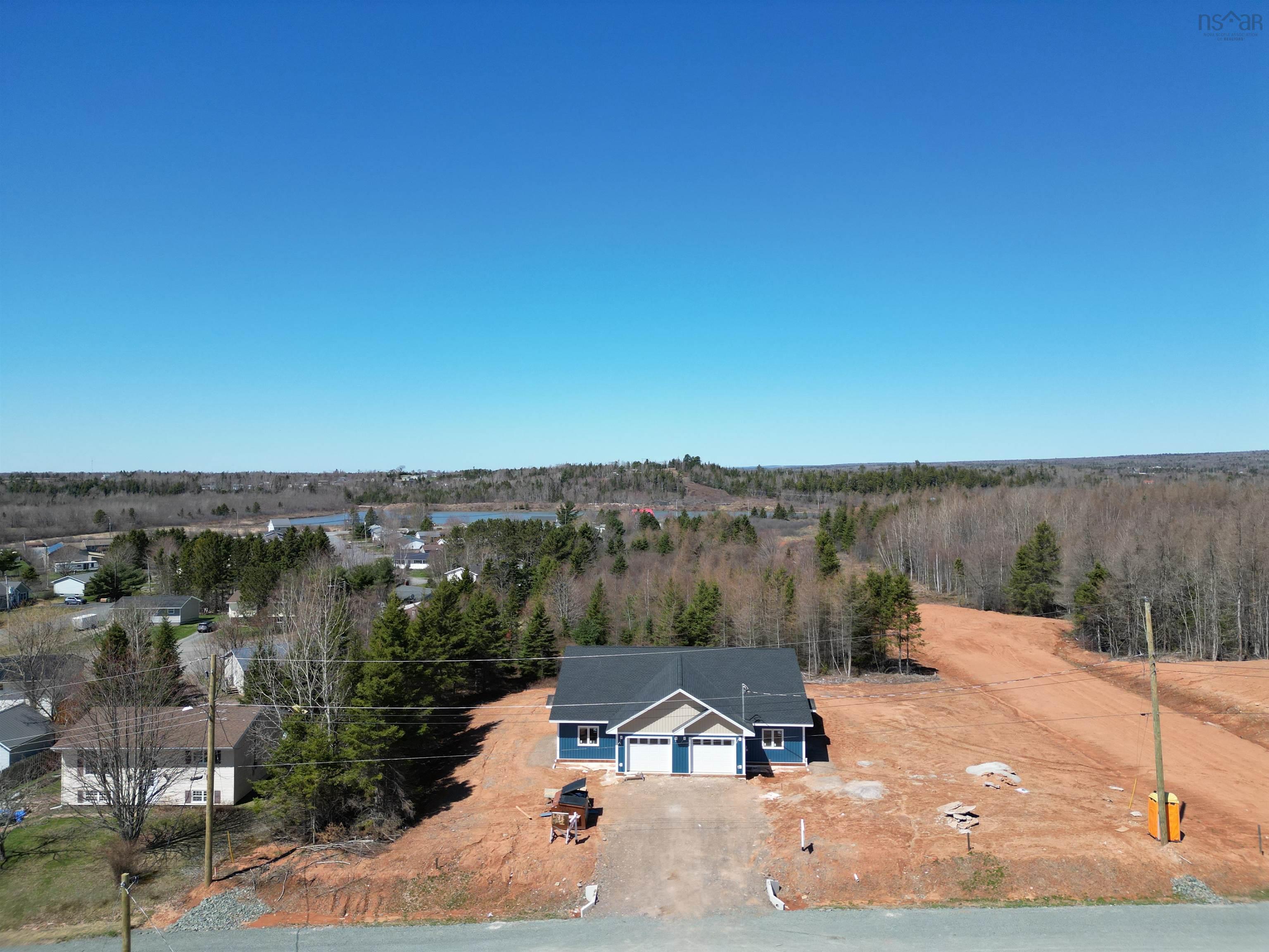 $395,000.00: 25 LONGVIEW Drive, North River