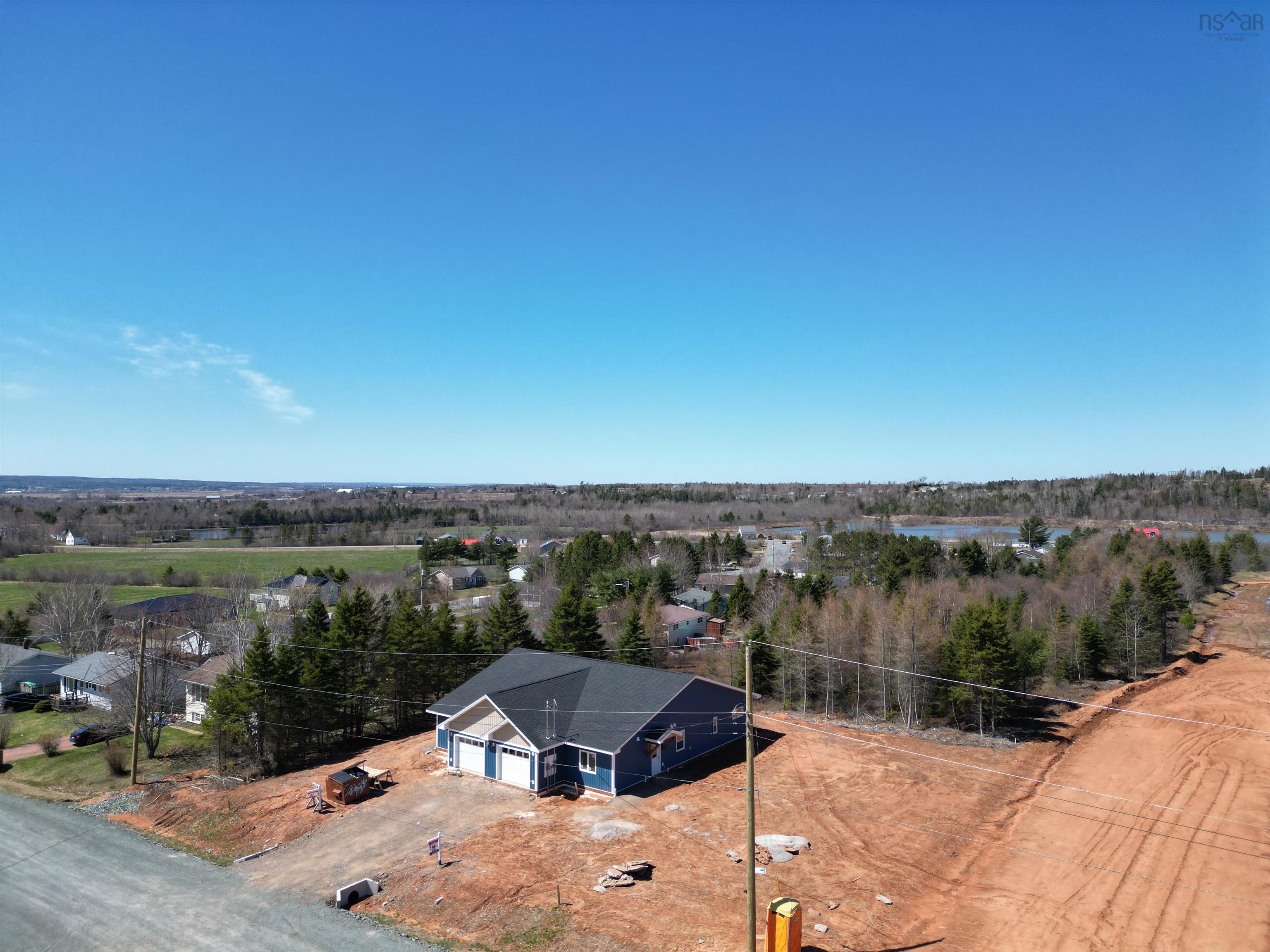 $395,000.00: 25 LONGVIEW Drive, North River