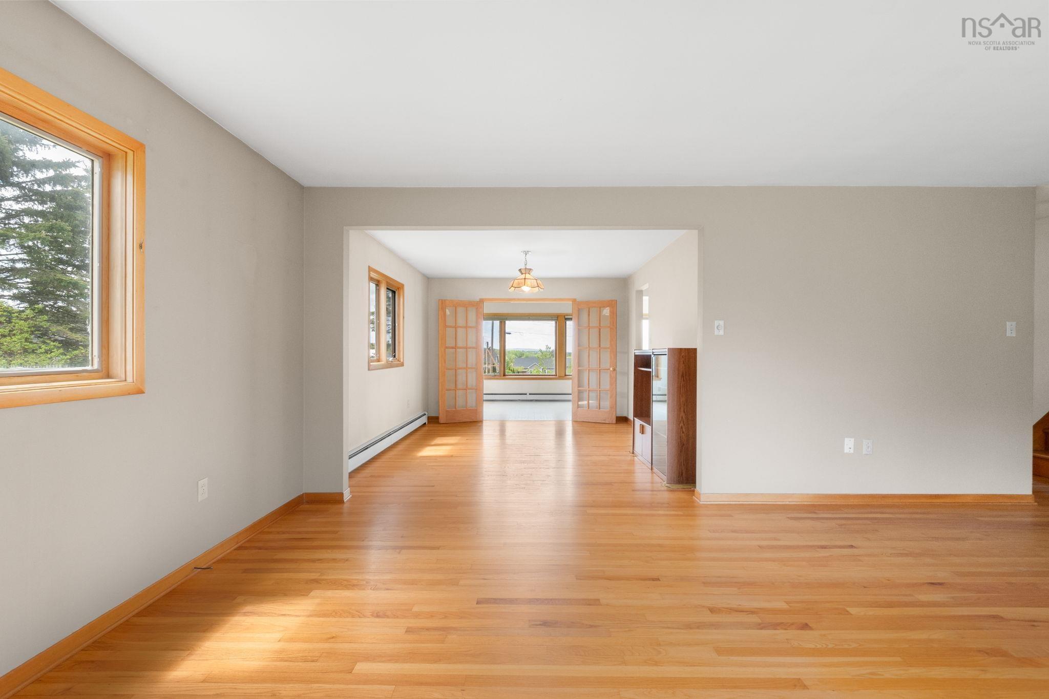 $650,000.00: 46 Kent Avenue, Wolfville
