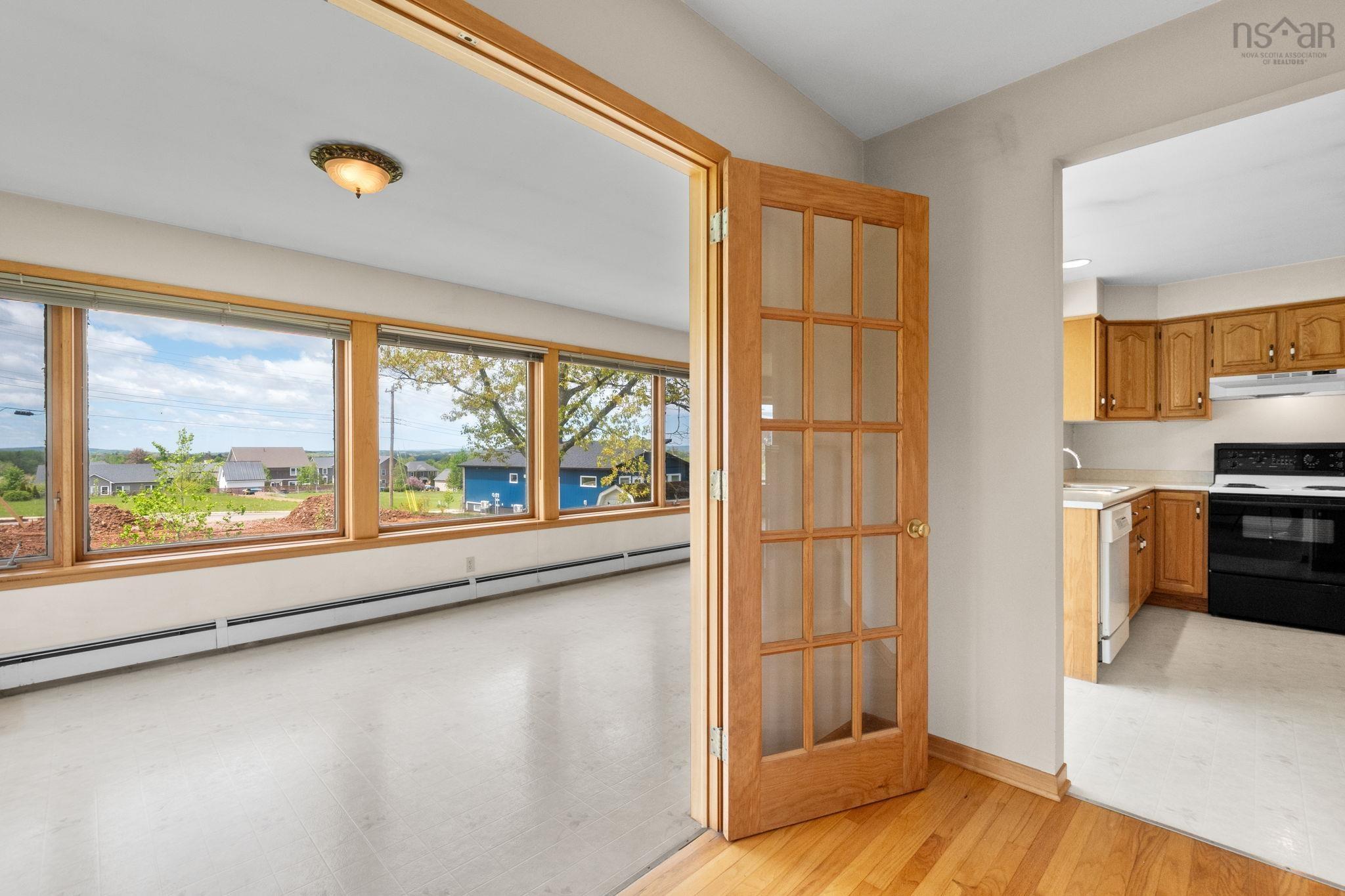 $650,000.00: 46 Kent Avenue, Wolfville