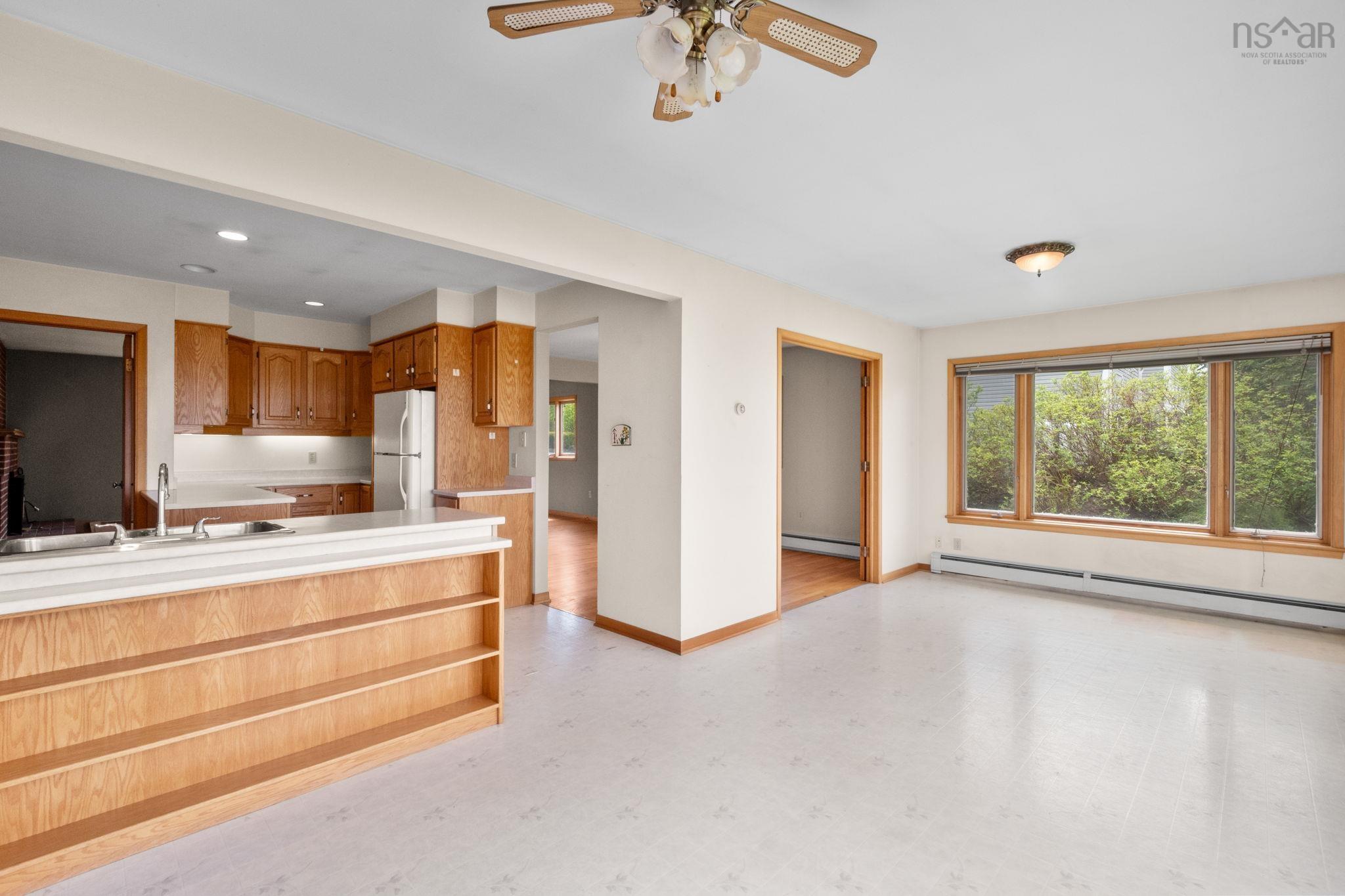 $650,000.00: 46 Kent Avenue, Wolfville
