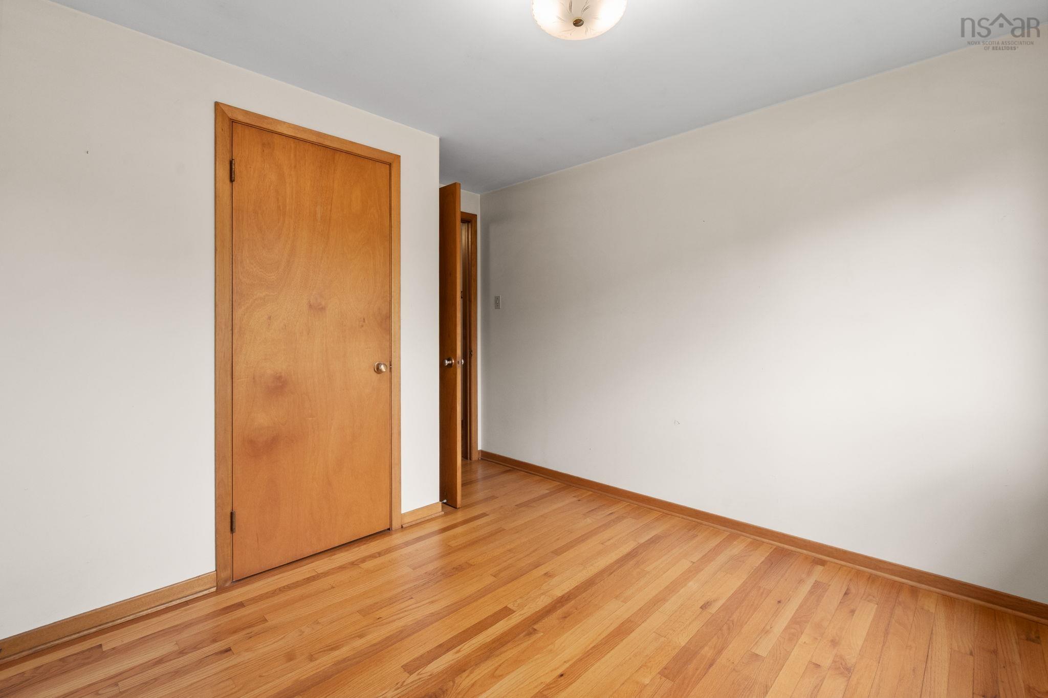 $650,000.00: 46 Kent Avenue, Wolfville