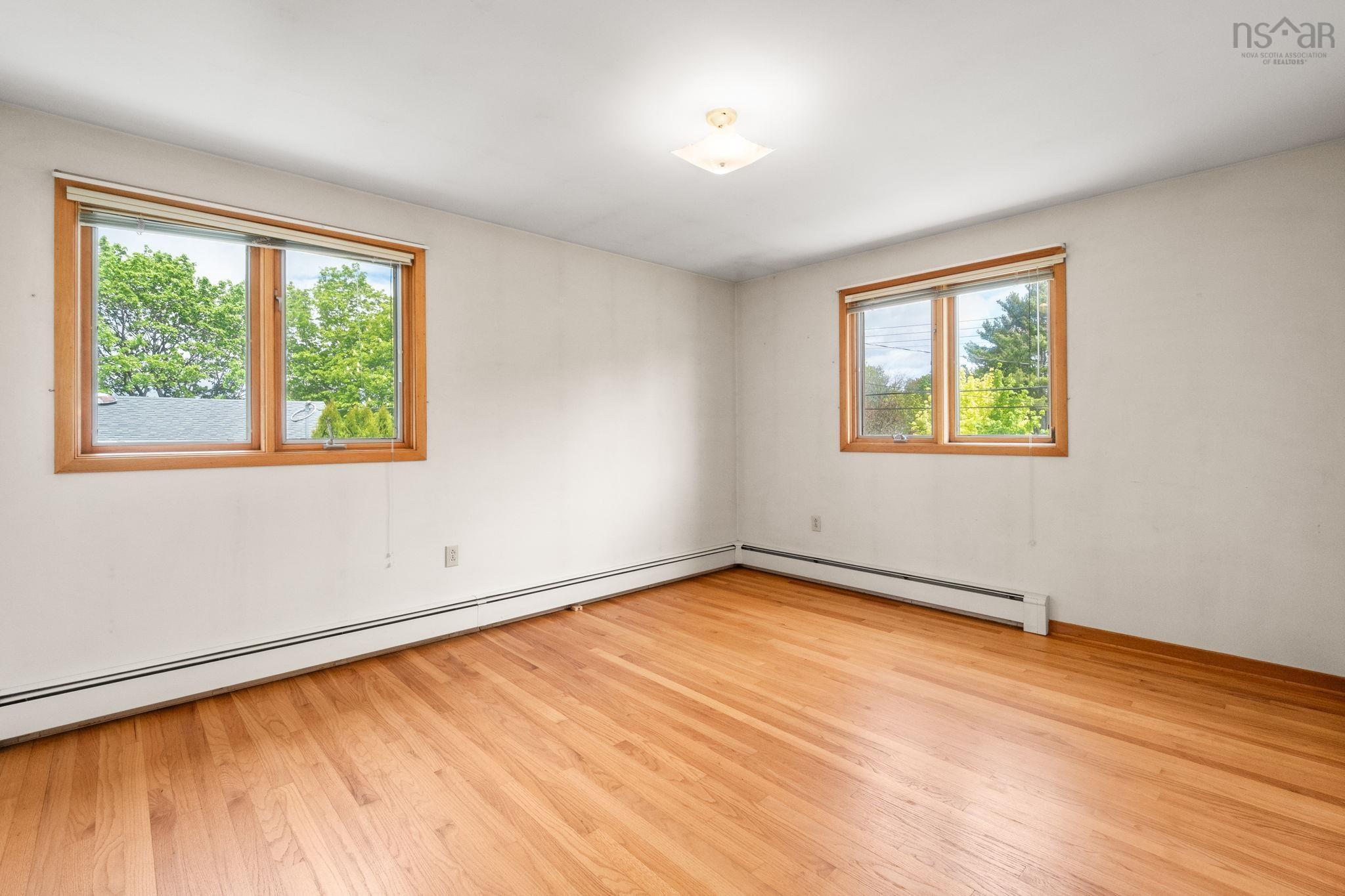 $650,000.00: 46 Kent Avenue, Wolfville