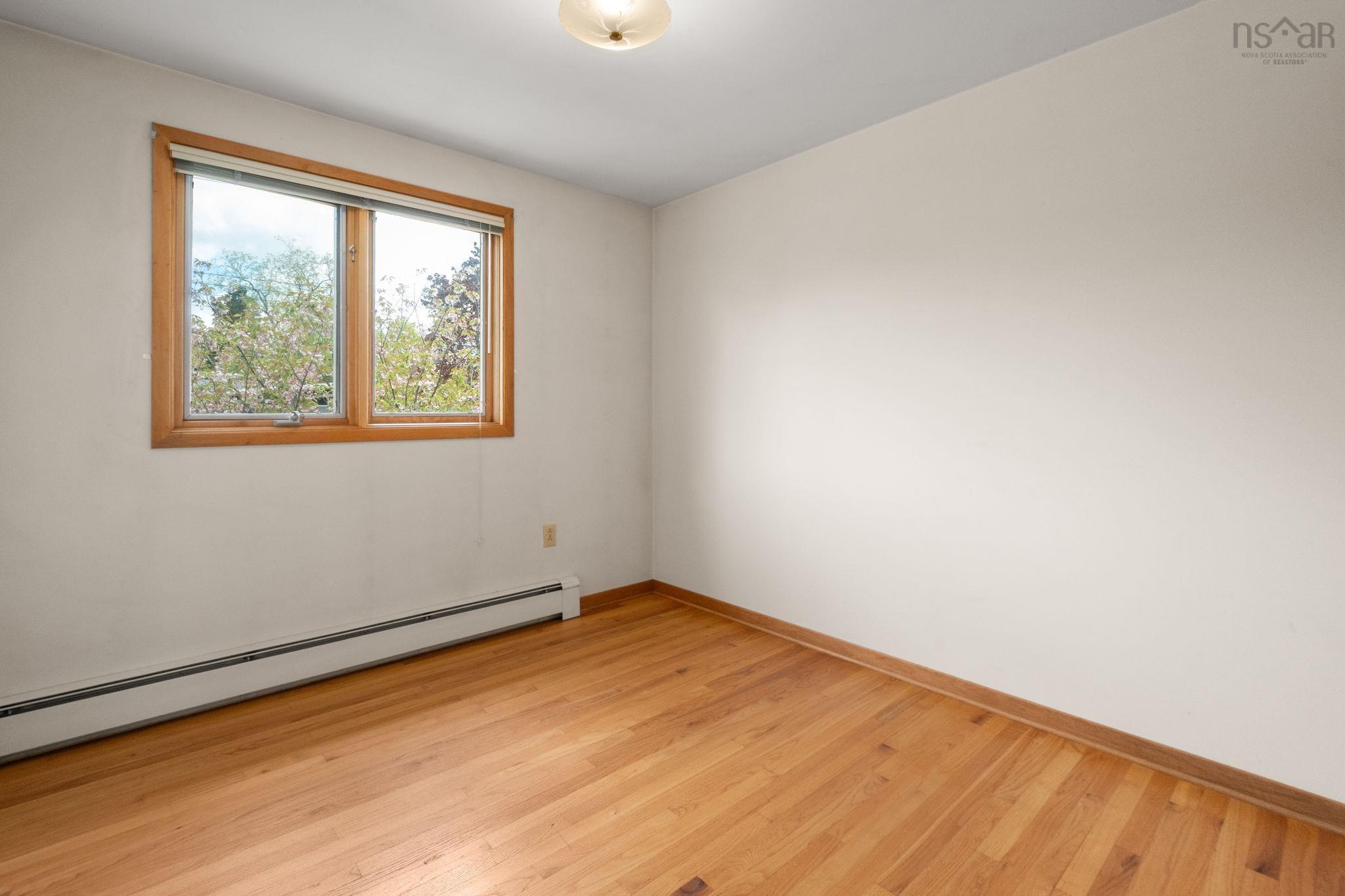 $650,000.00: 46 Kent Avenue, Wolfville