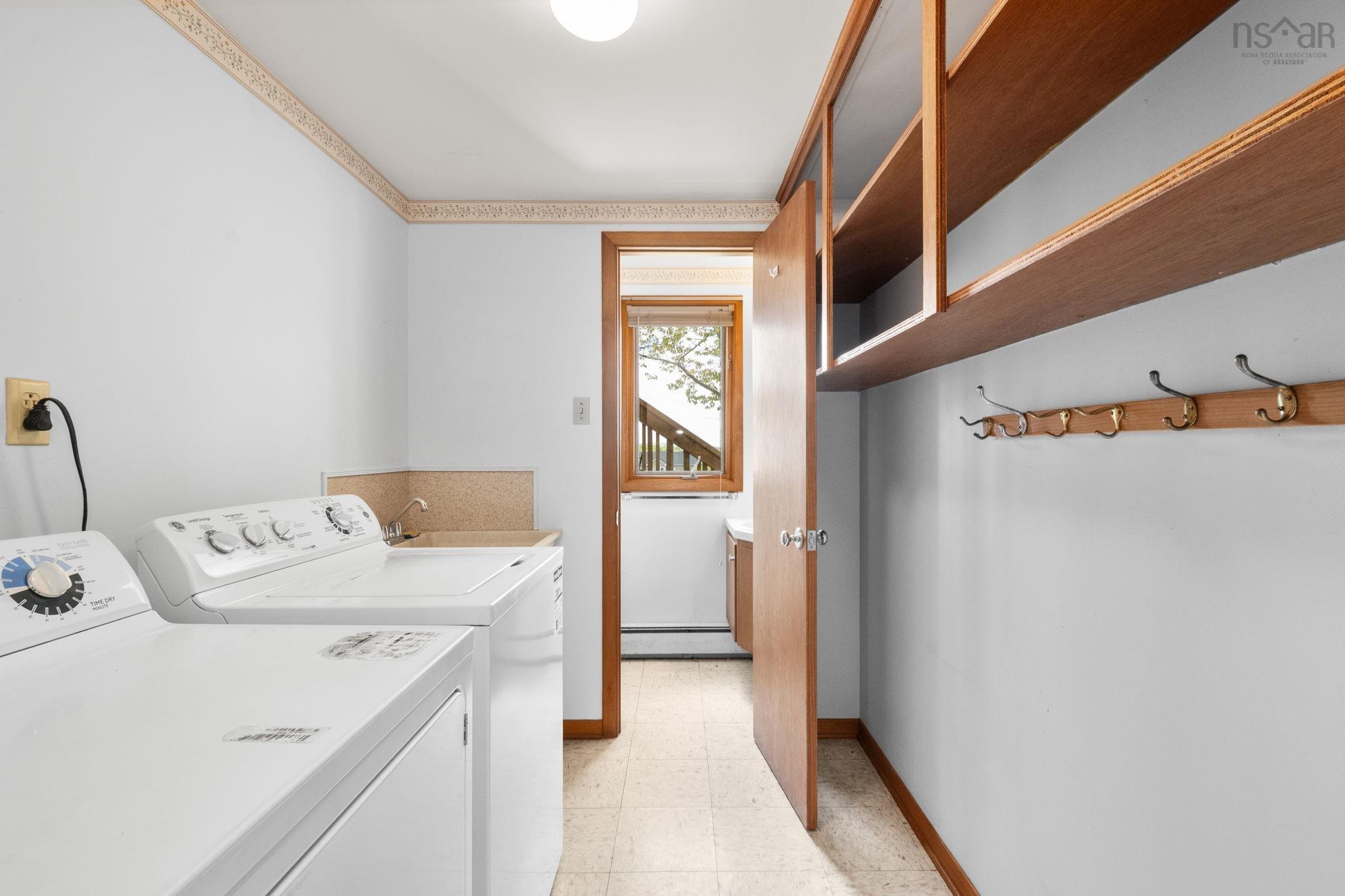 $650,000.00: 46 Kent Avenue, Wolfville