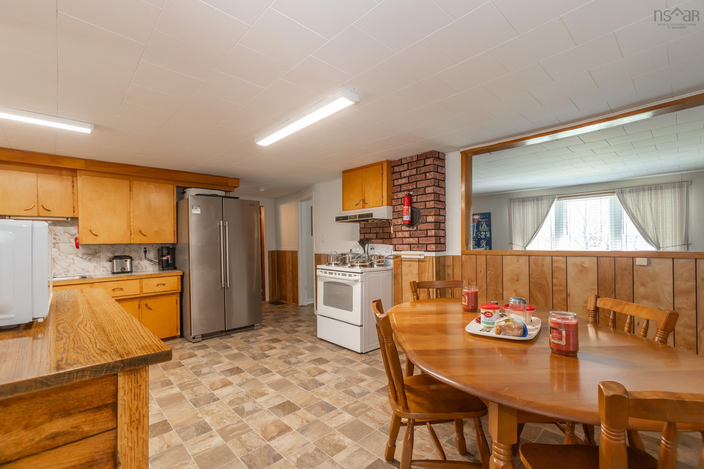 $250,000.00: 1307 Granville Road, Port Wade