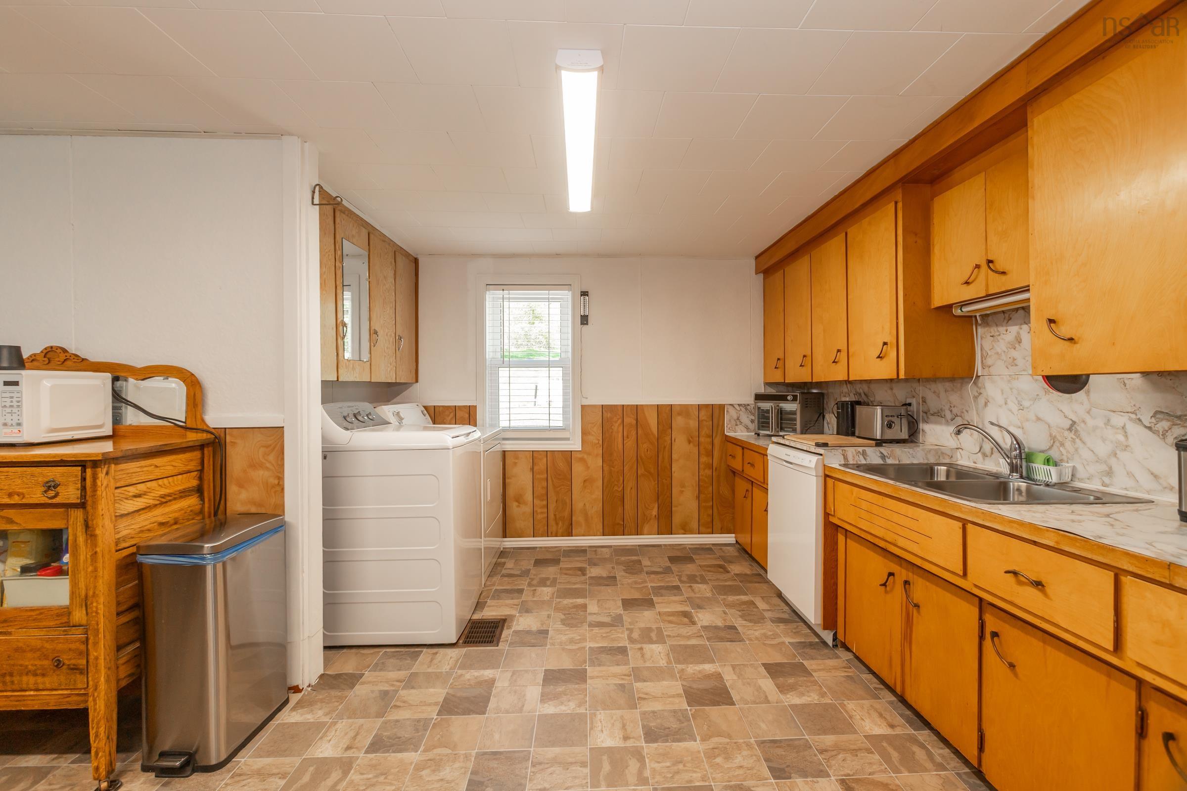 $250,000.00: 1307 Granville Road, Port Wade