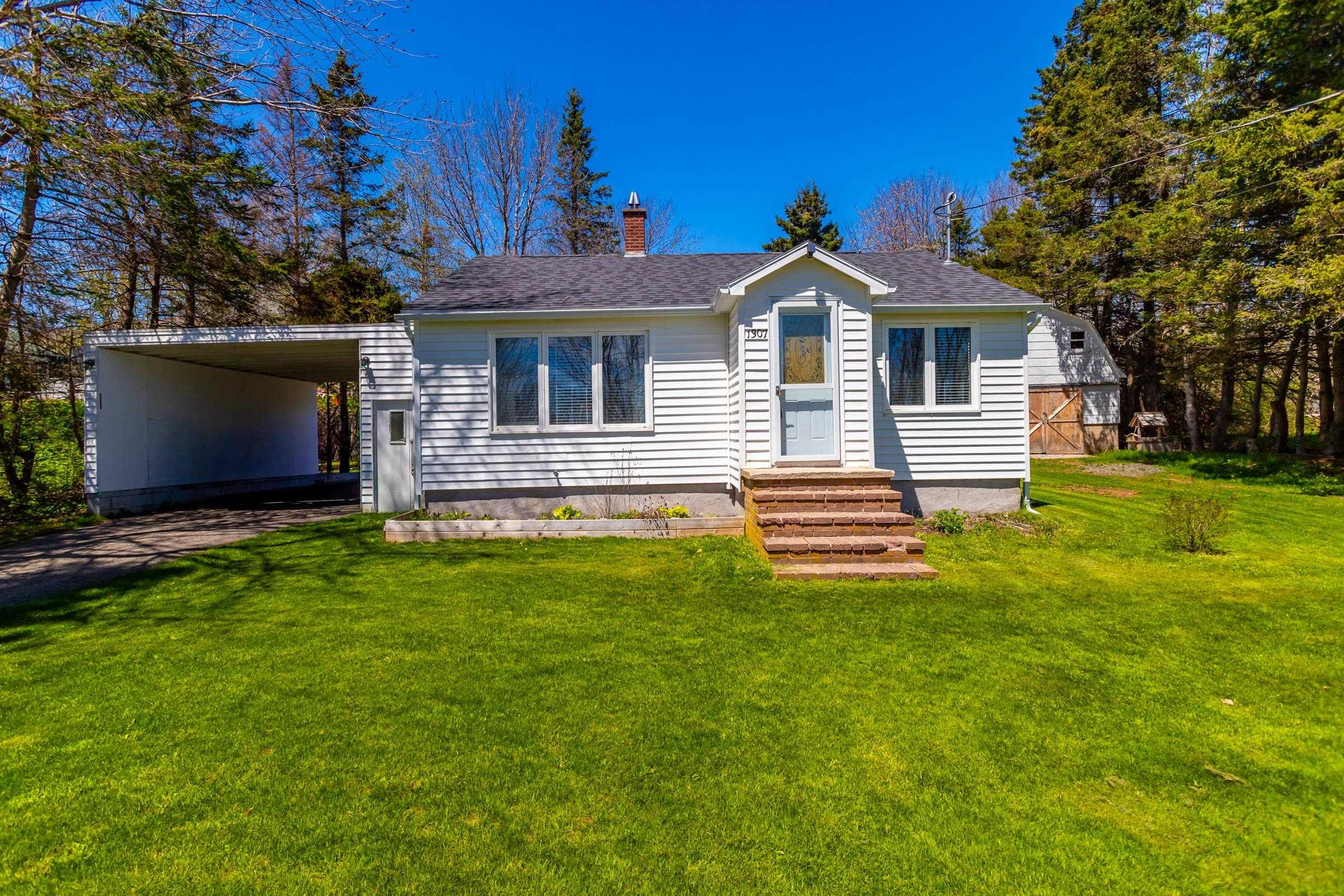 $250,000.00: 1307 Granville Road, Port Wade