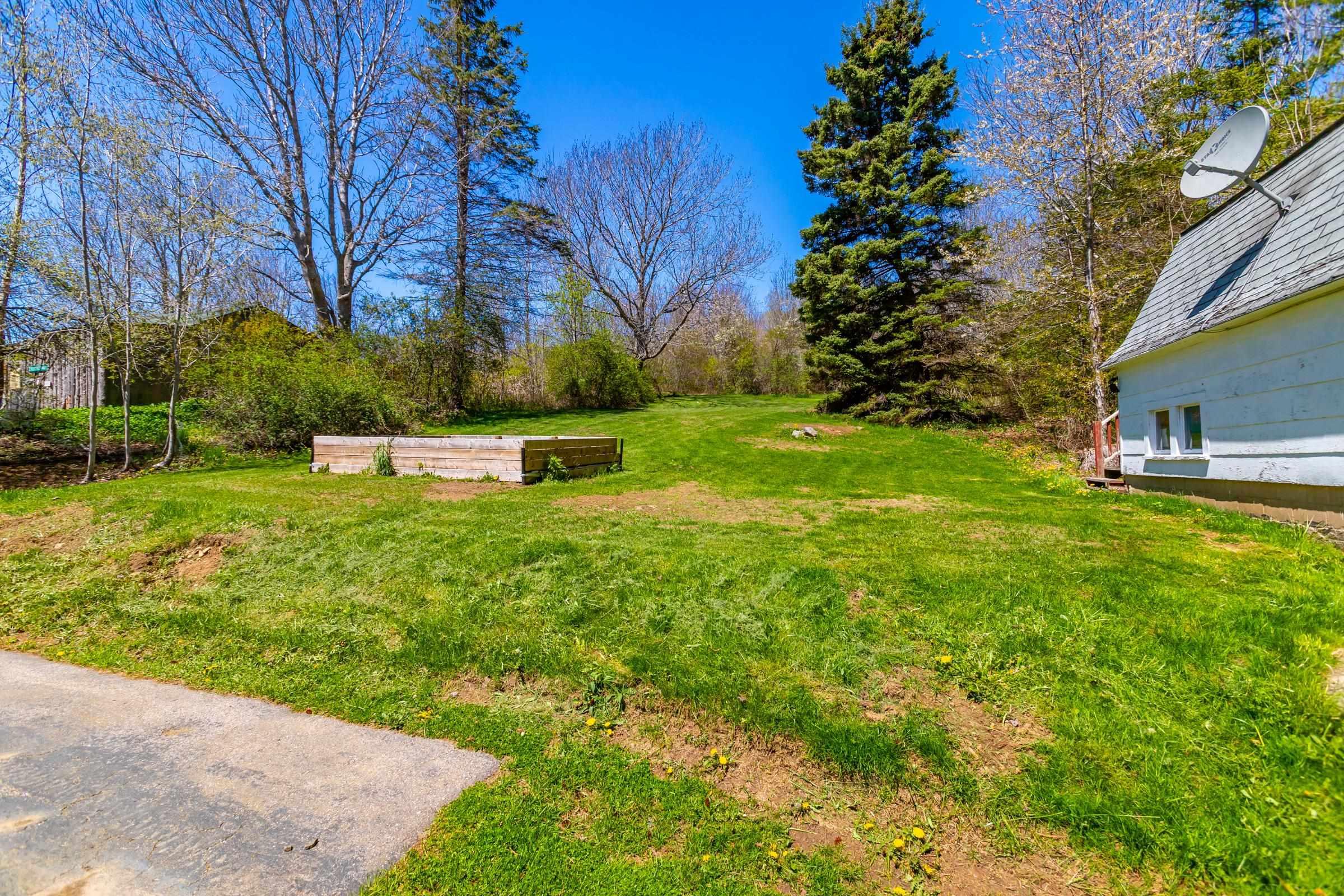 $250,000.00: 1307 Granville Road, Port Wade