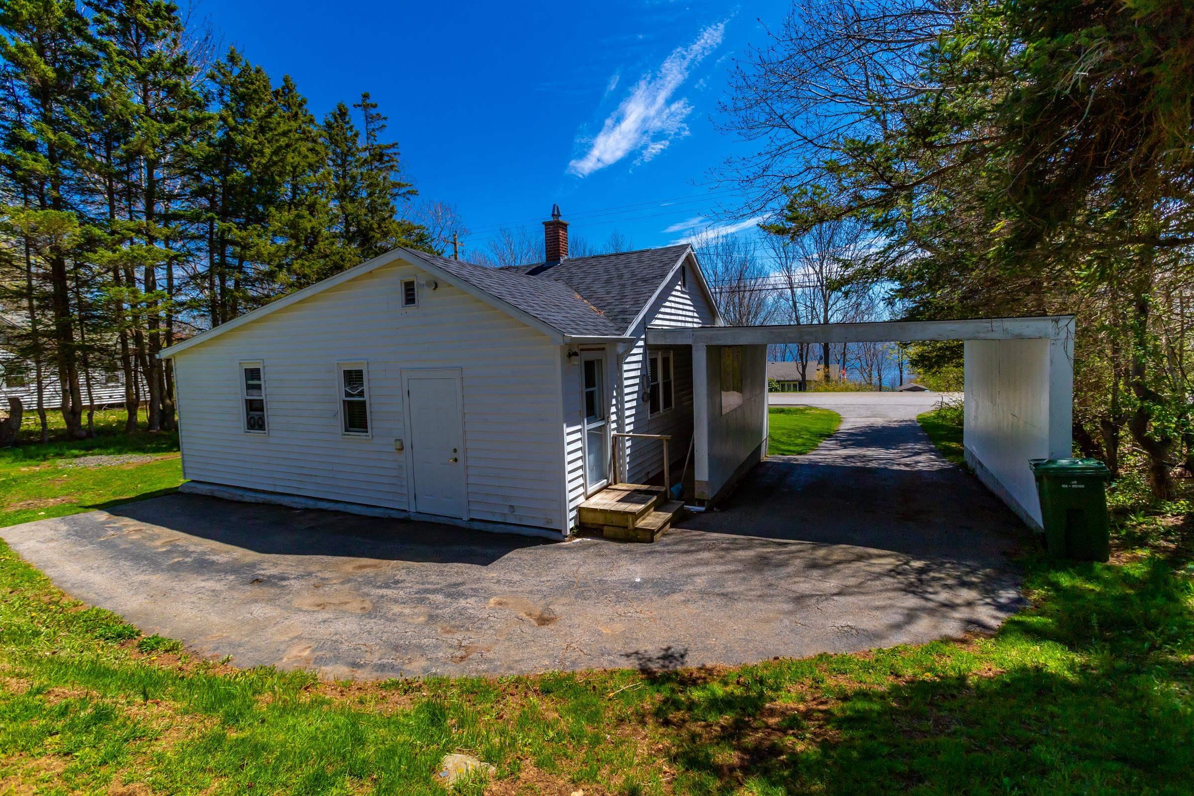 $250,000.00: 1307 Granville Road, Port Wade
