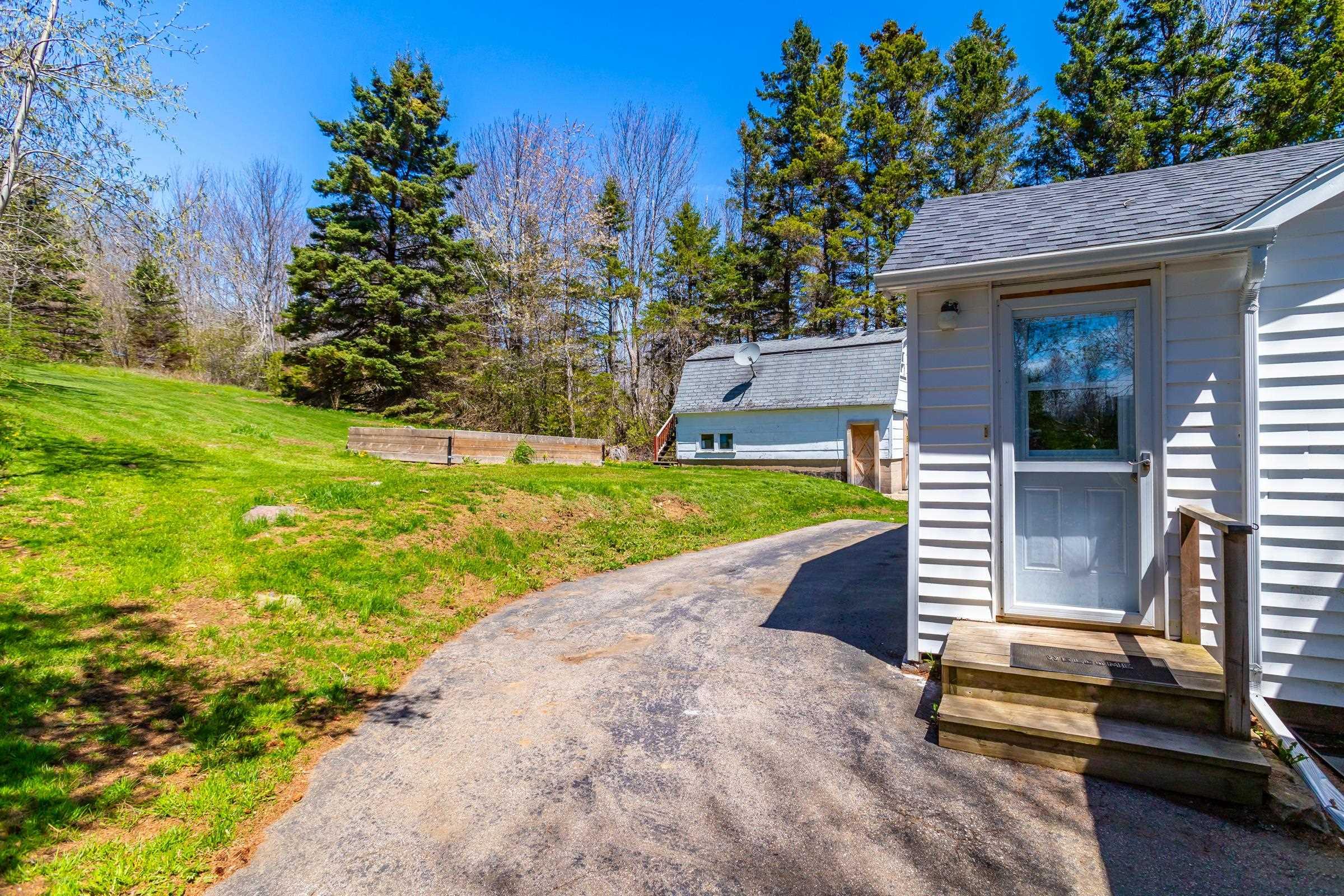 $250,000.00: 1307 Granville Road, Port Wade