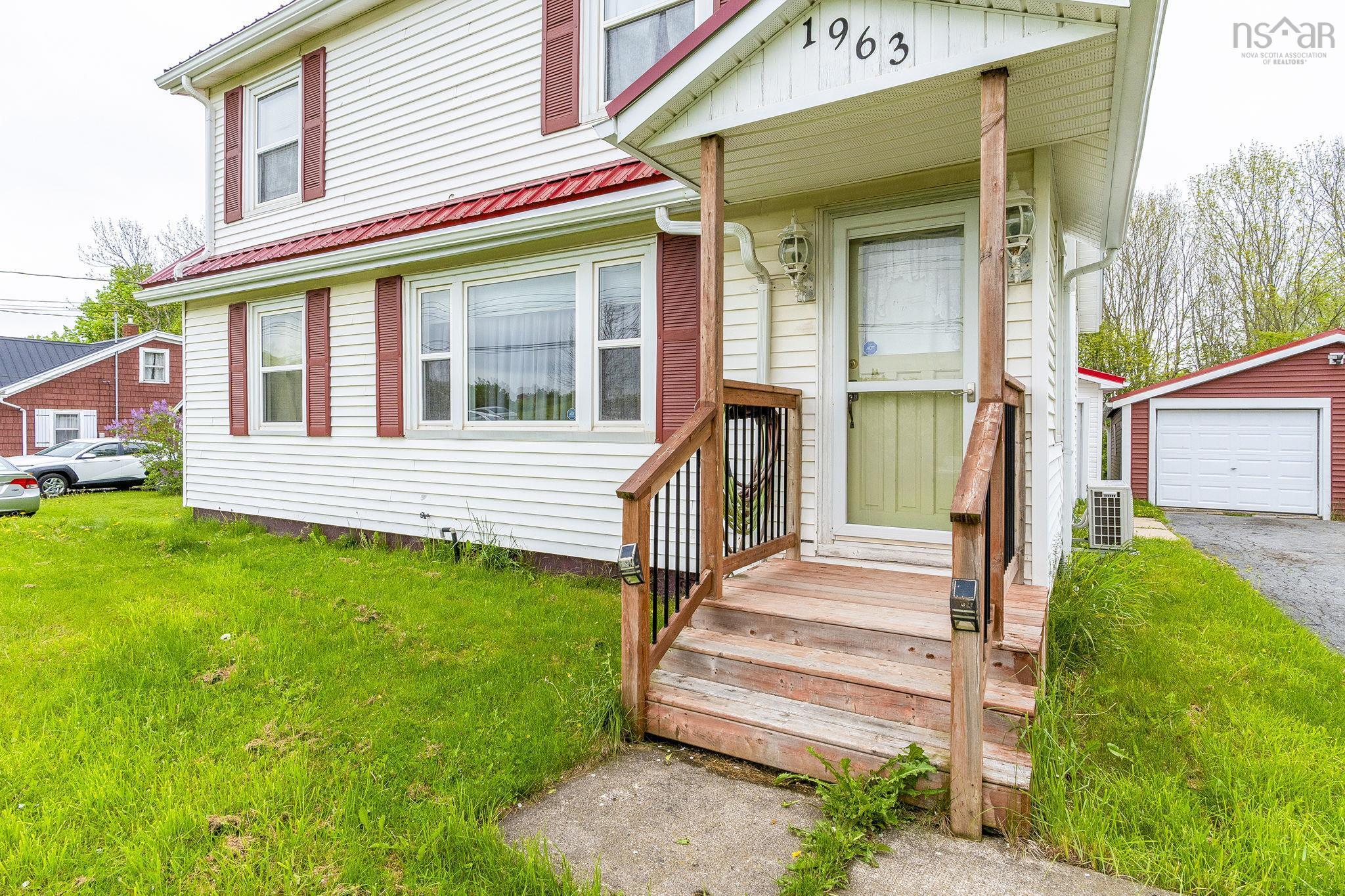 $375,000.00: 1963 Highway 2 Highway, Milford
