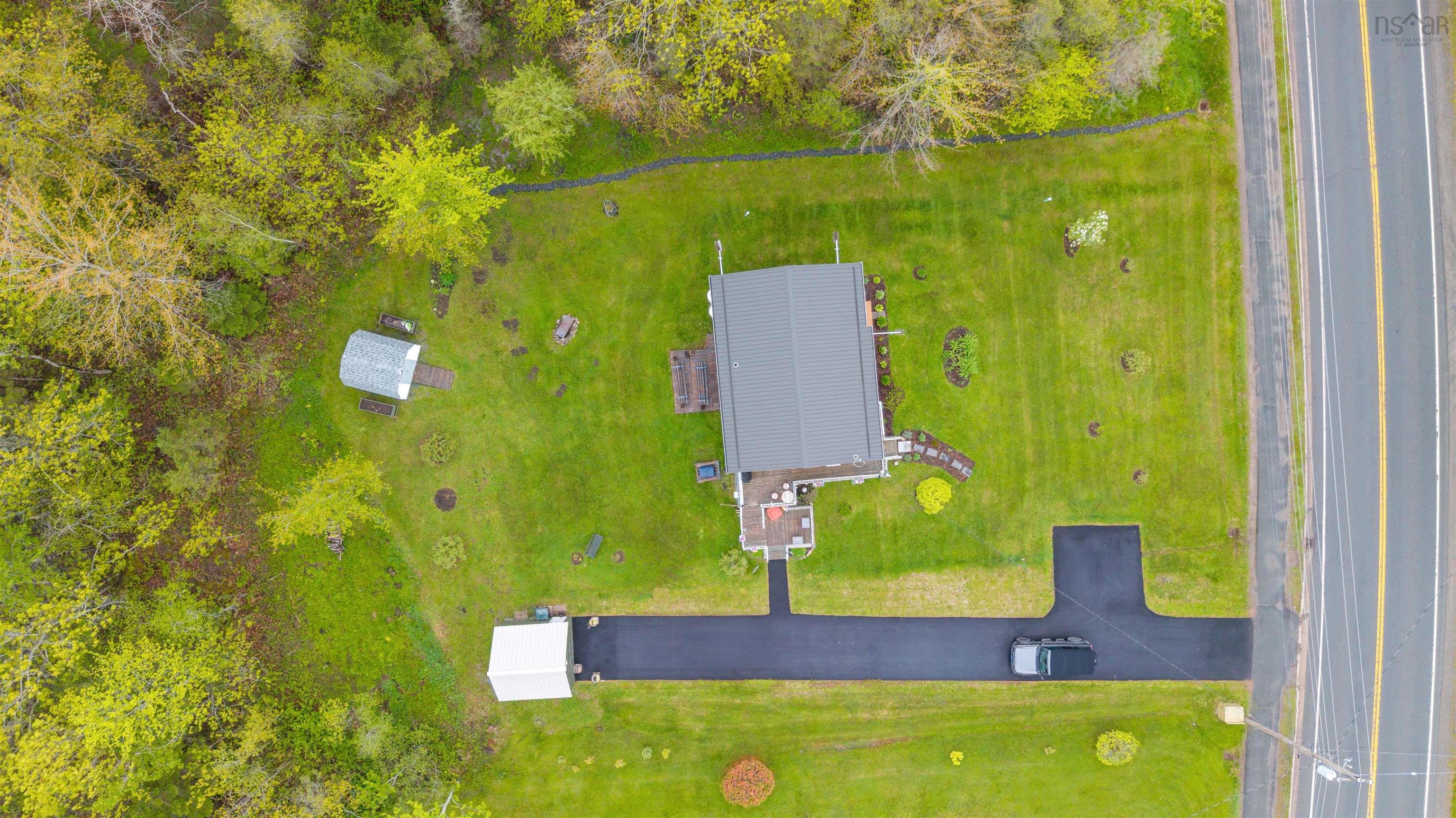 $399,900.00: 2315 Highway 2, Milford