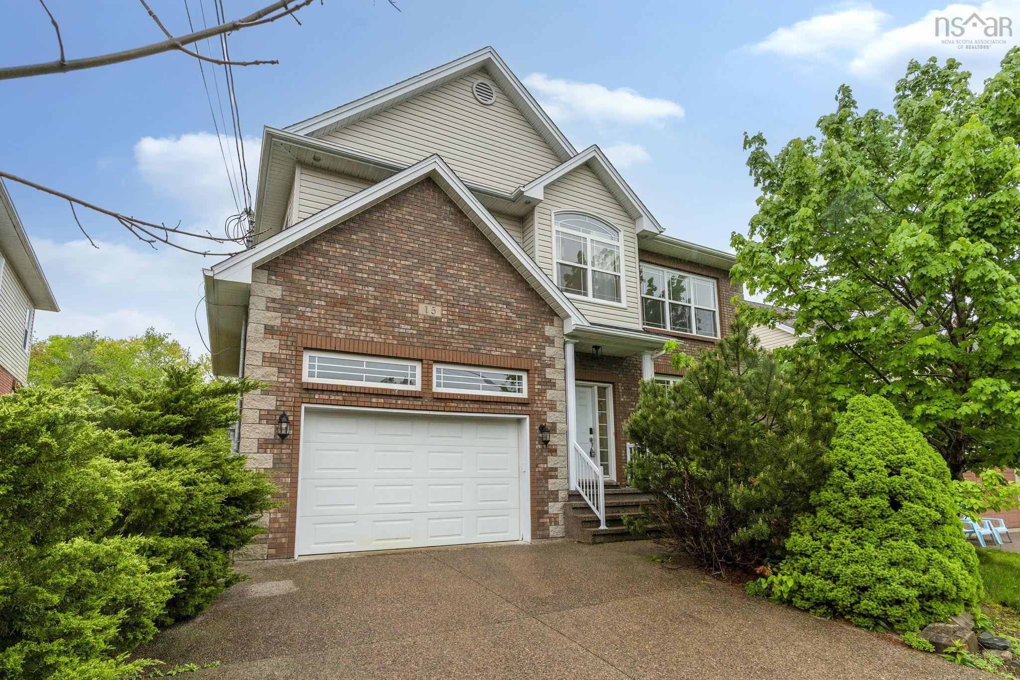 $869,900.00: 15 Kingsbury Way, Bedford