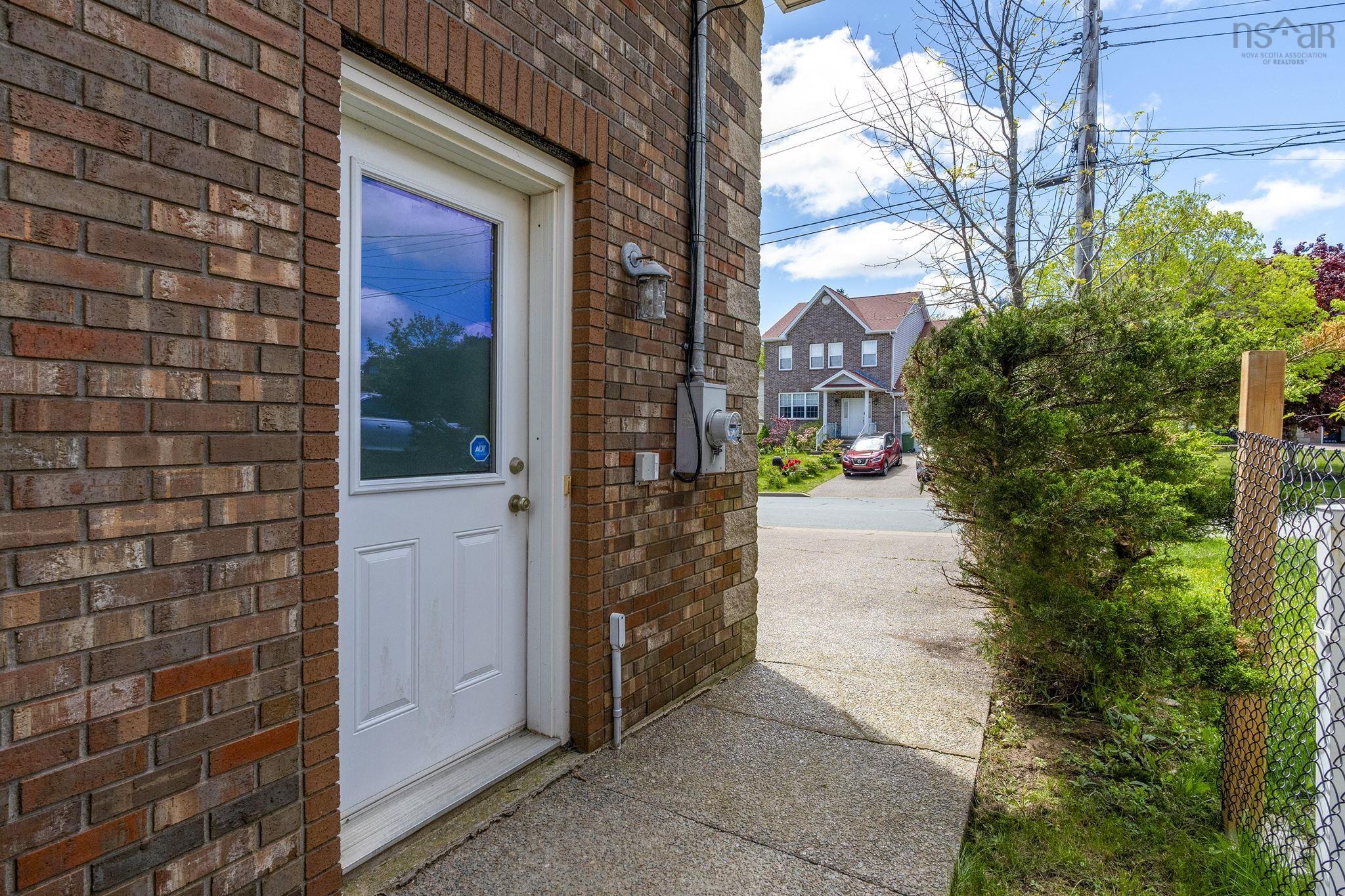 15 Kingsbury Way, Bedford, NS (MLS 202612779)