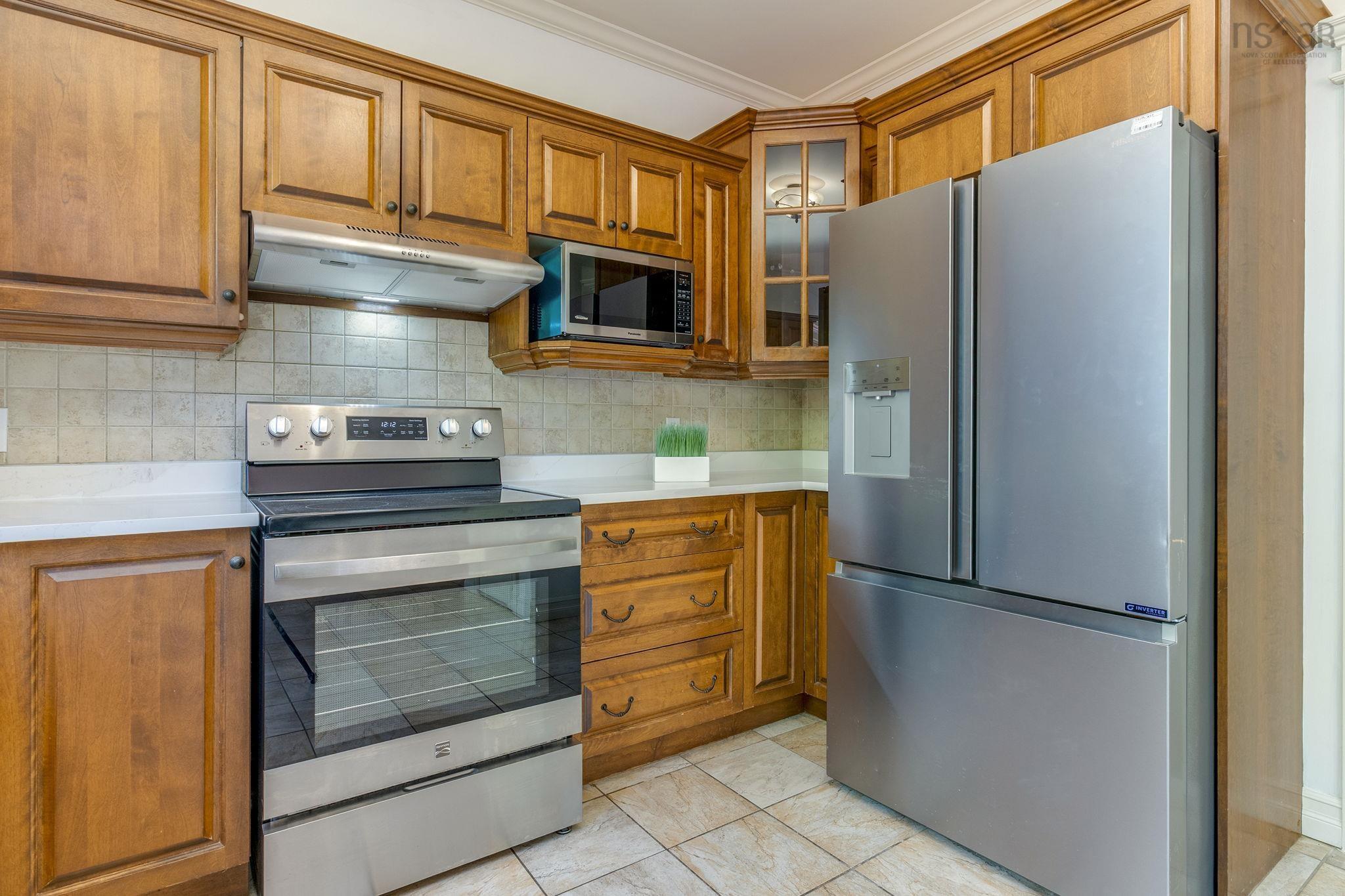 15 Kingsbury Way, Bedford, NS (MLS 202612779)