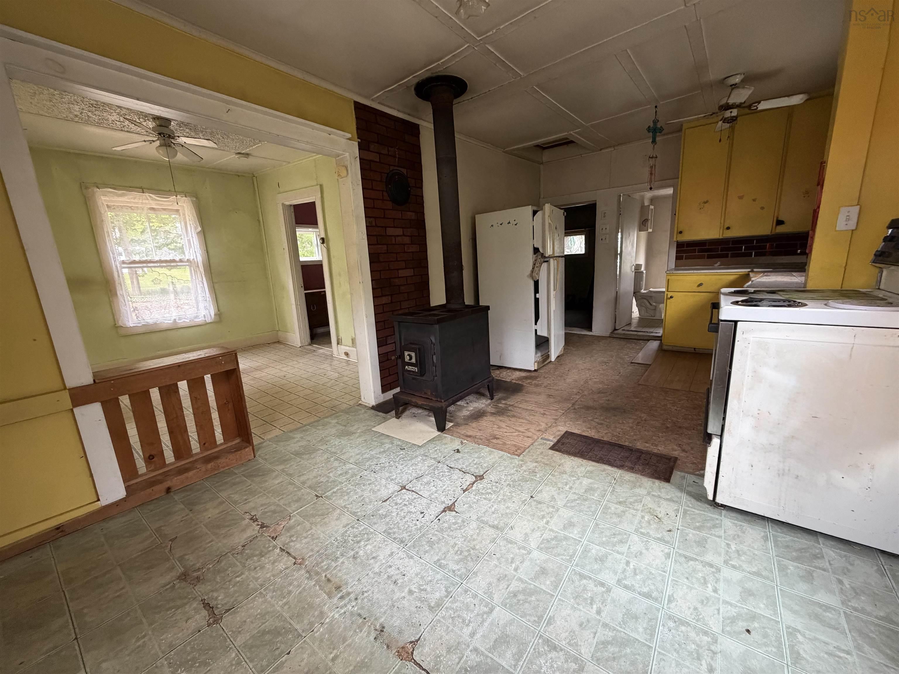 $146,500.00: 8721 Highway 101, Brighton