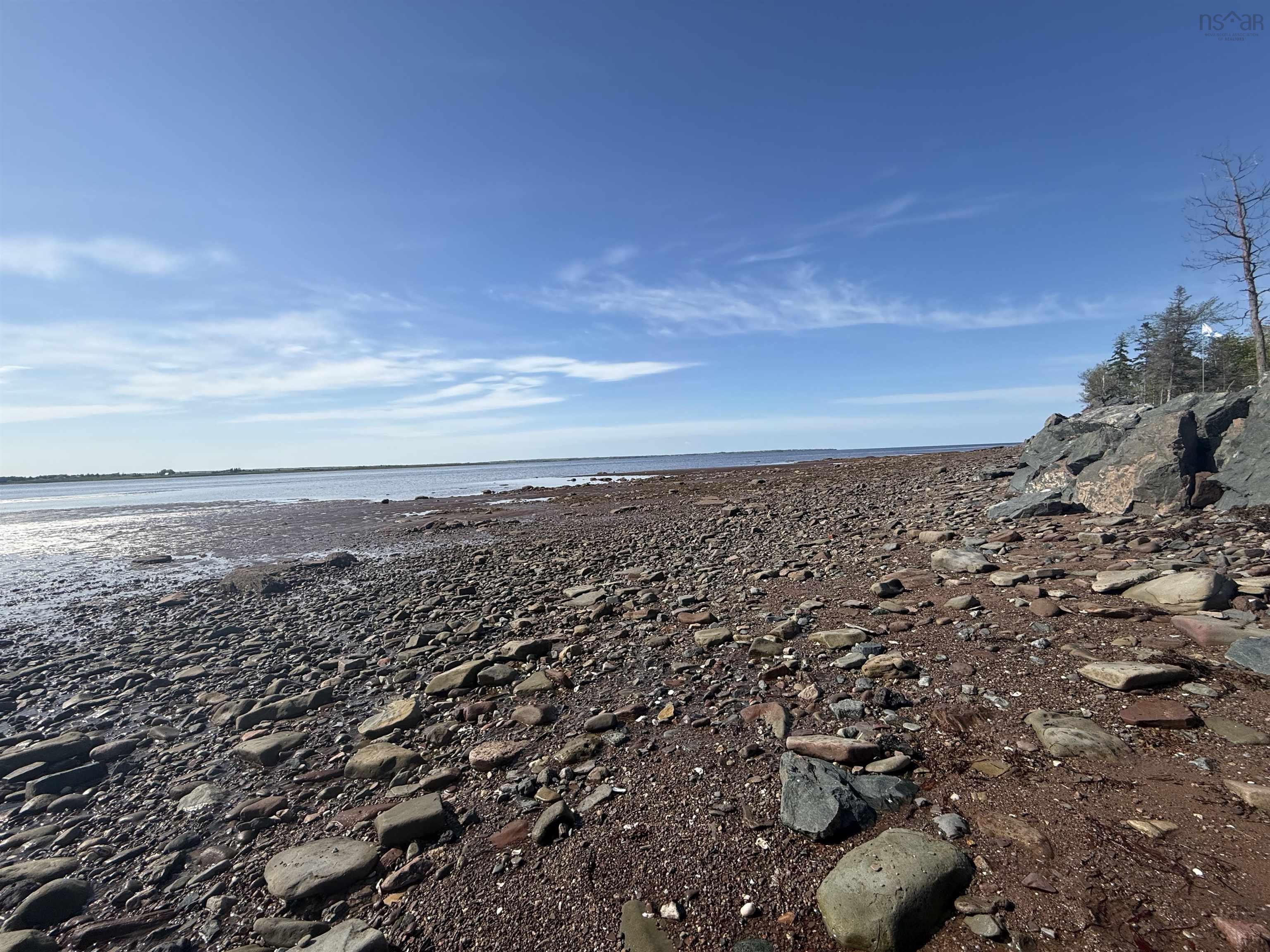 $180,000.00: 127 Fieldwood Lane, Brule Shore