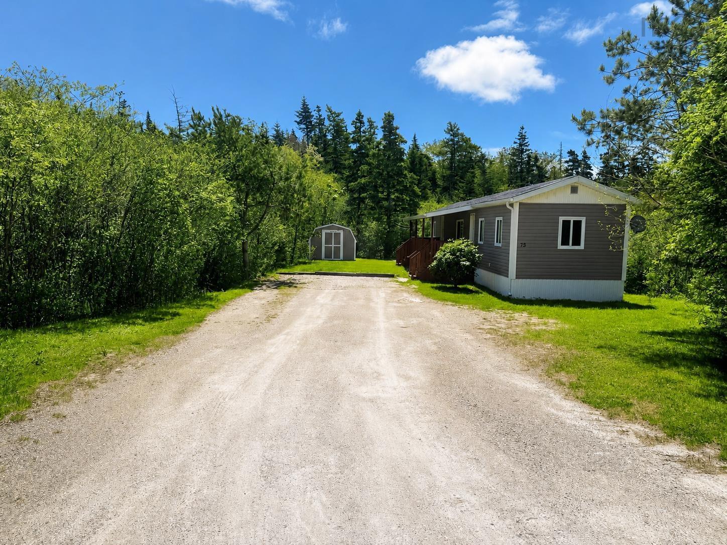 $186,900.00: 73 Old Post Road, Barrington