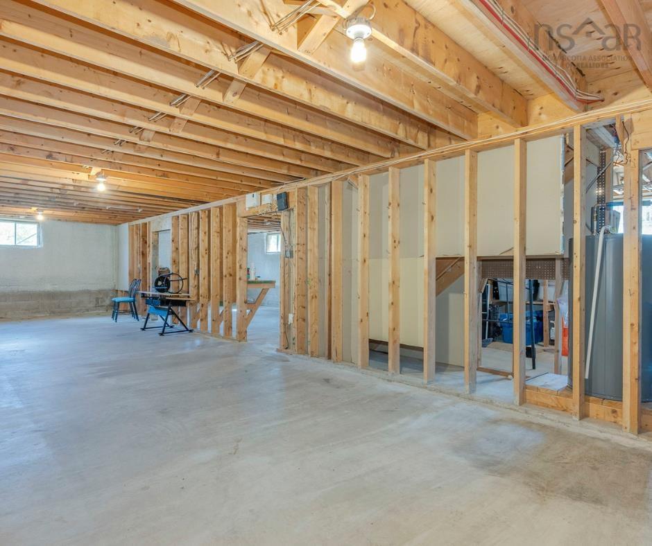 $270,000.00: 5 Maplewood Lane, Kingston