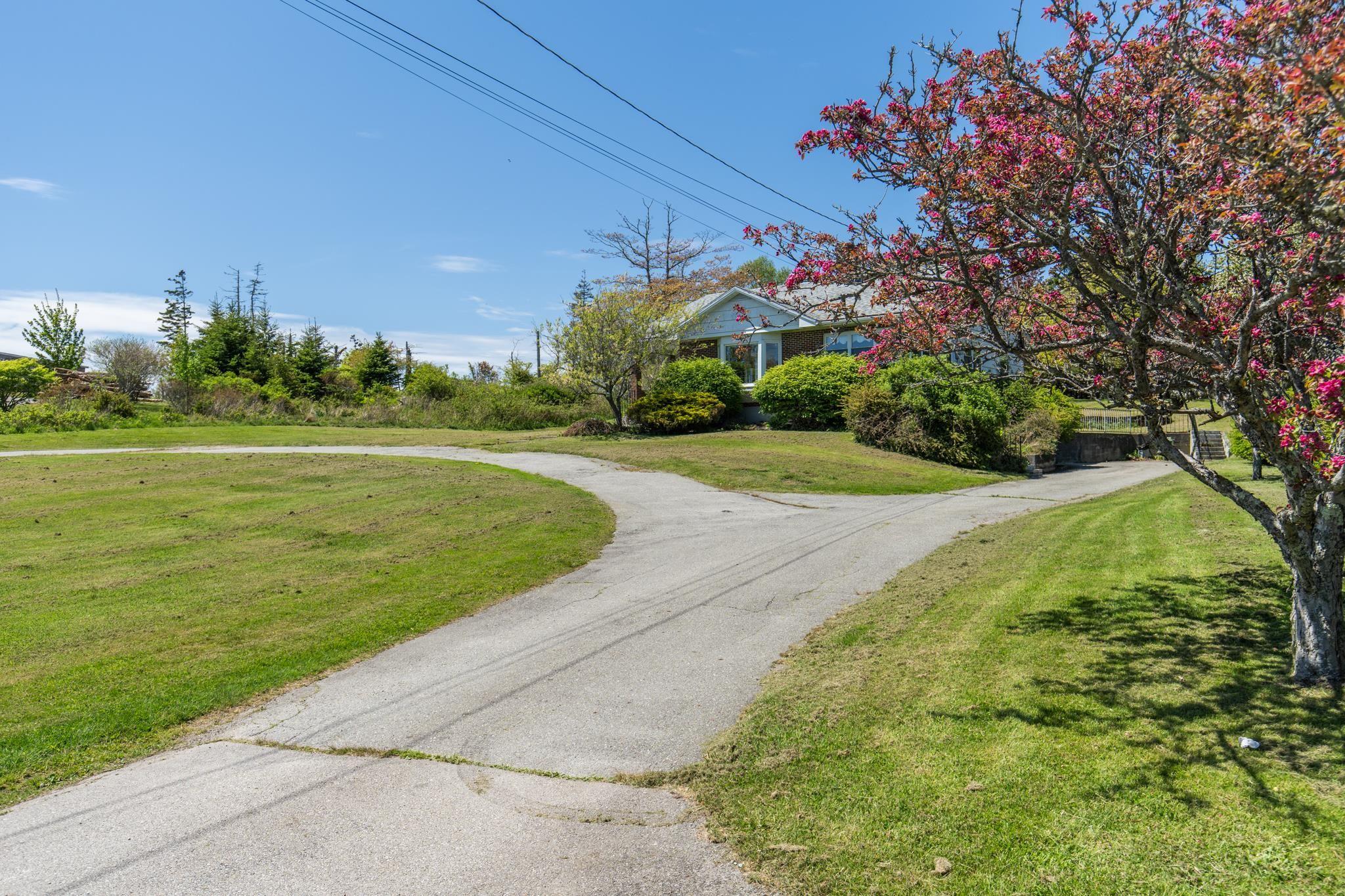 $339,900.00: 86 Highway 304, Overton