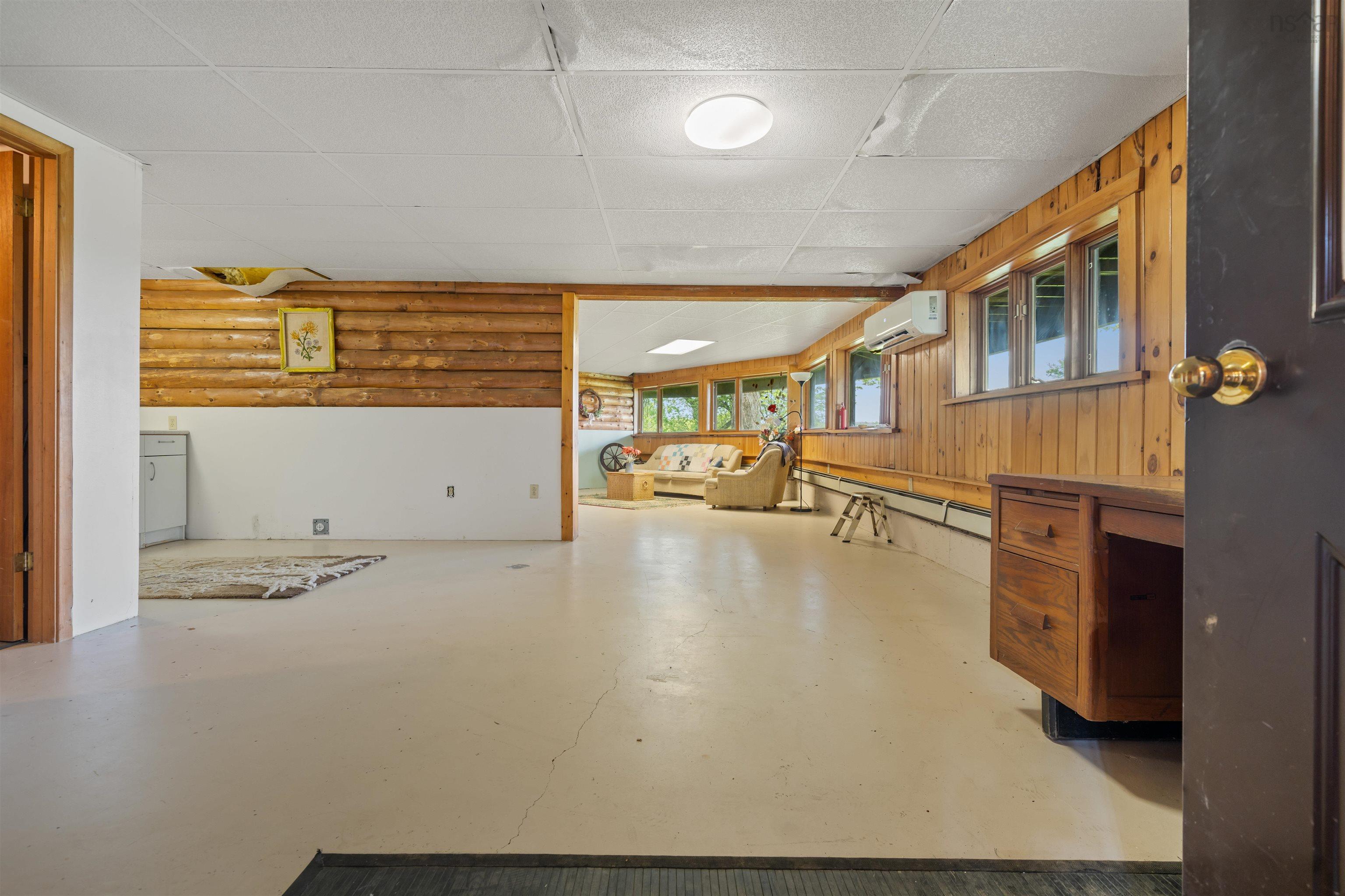 $599,900.00: 8896 Highway 224, Greenwood