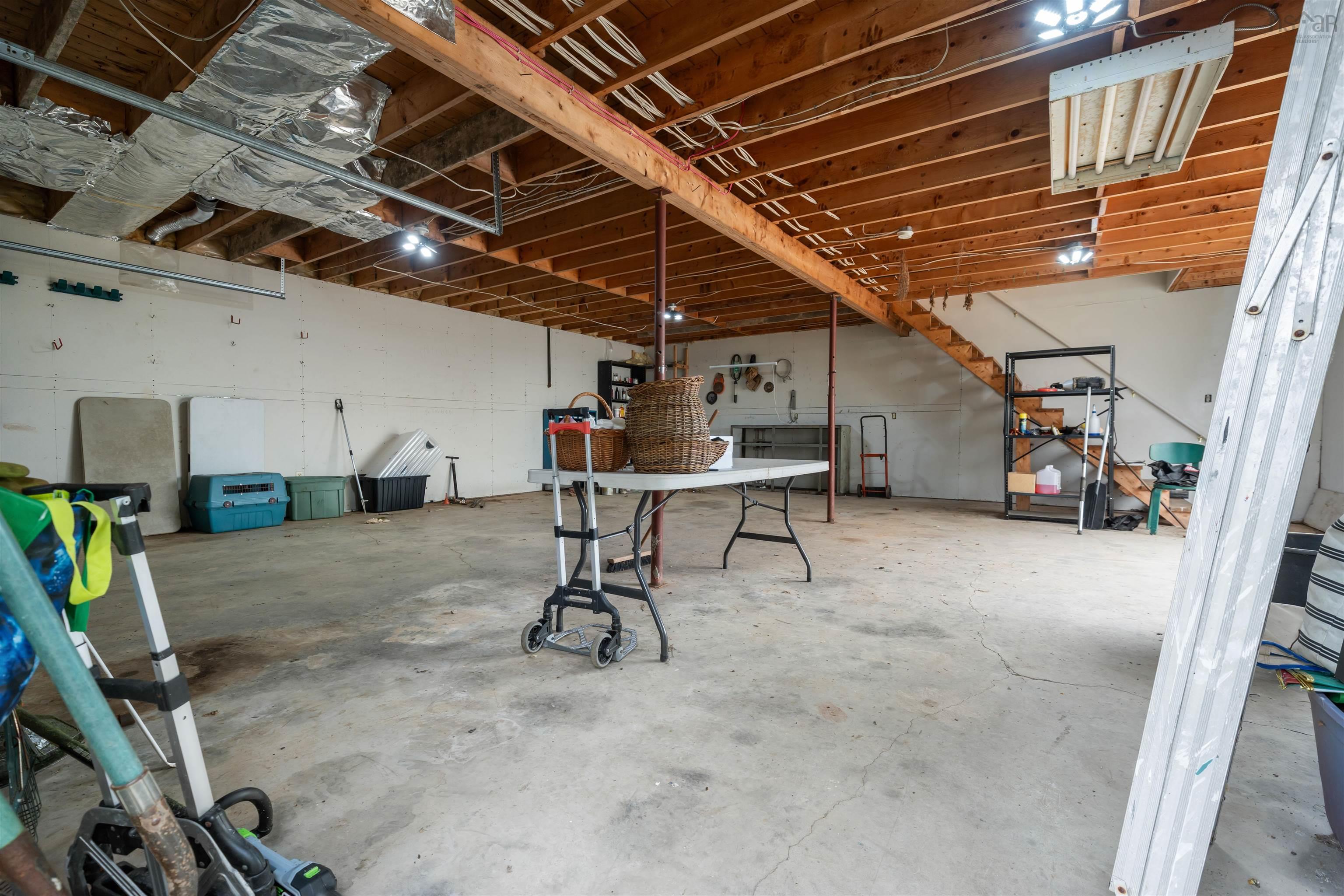 $599,900.00: 8896 Highway 224, Greenwood