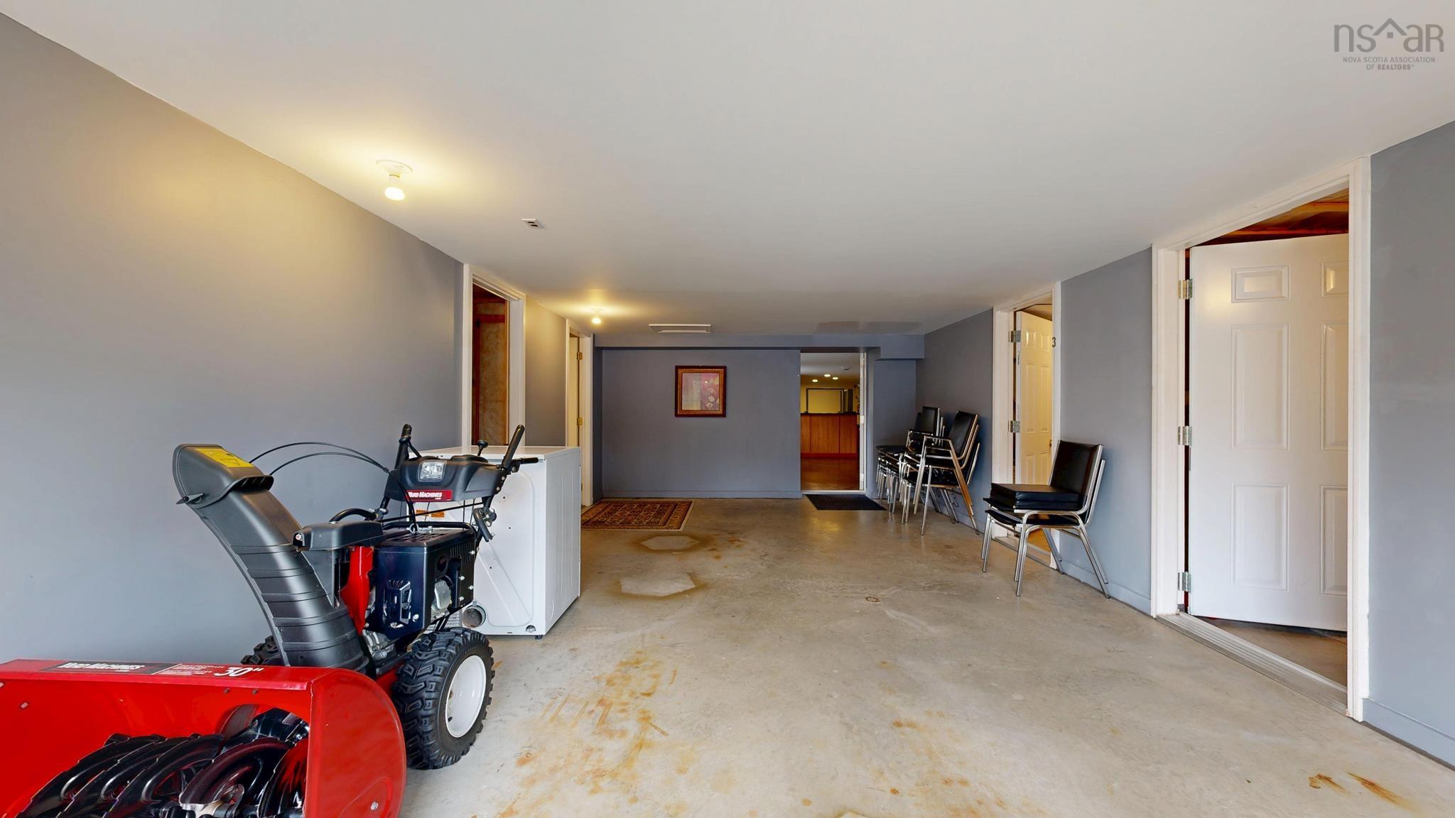 $465,000.00: 2905 Highway 3, Brass Hill