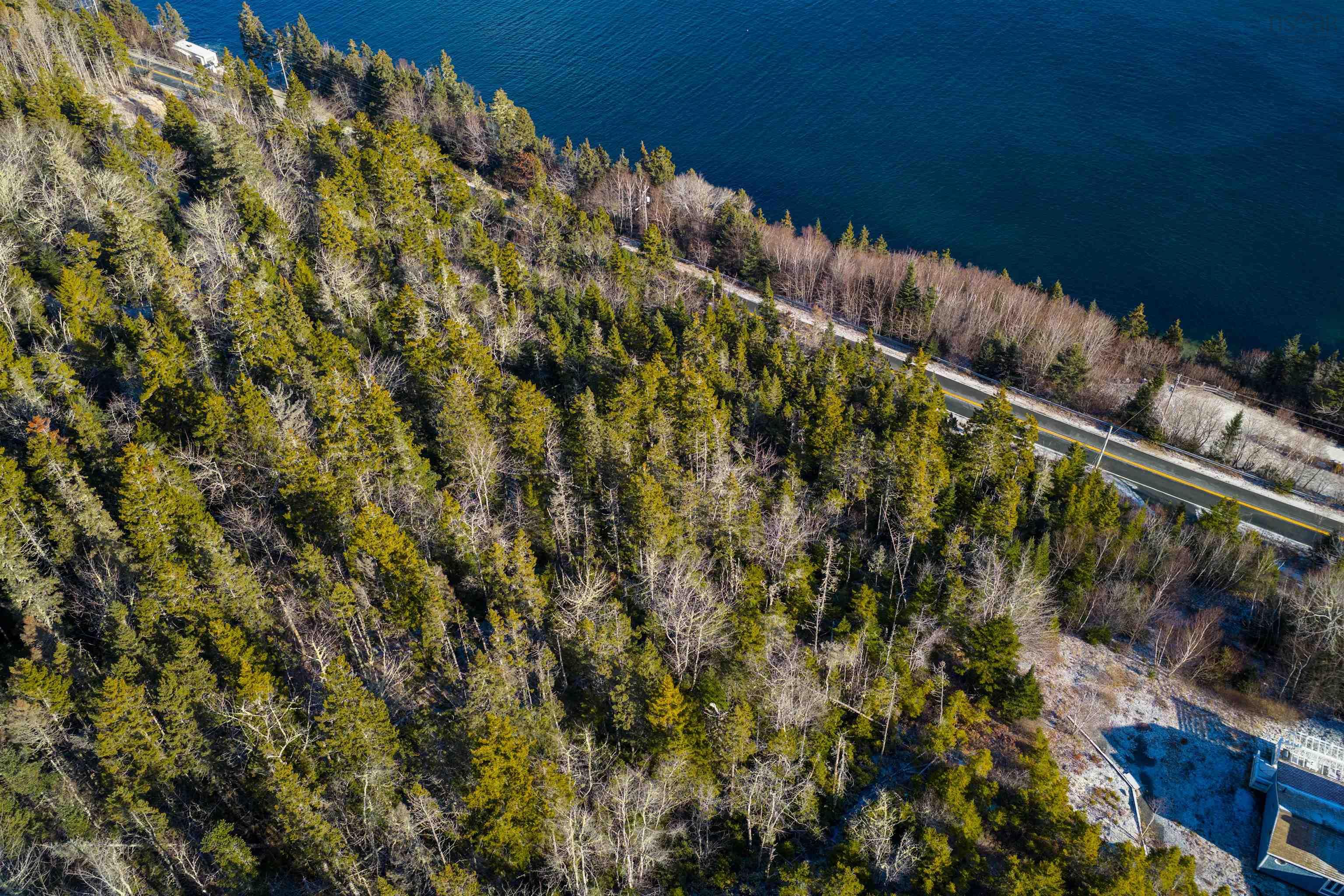 $149,999.00: 329 Highway, Birchy Head