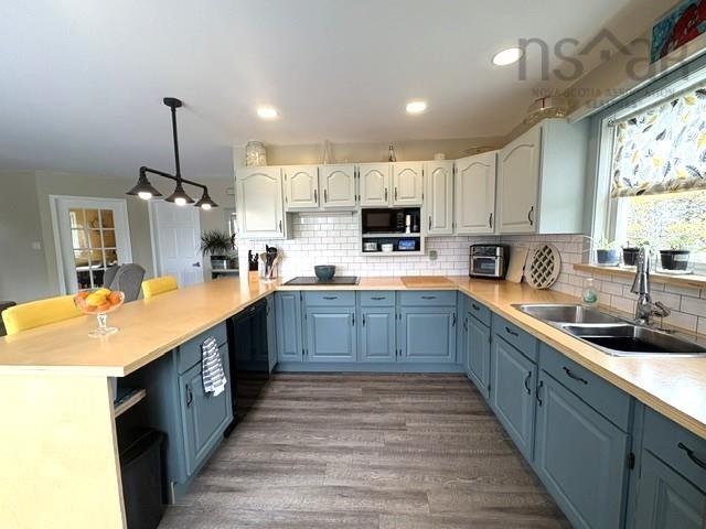 $359,995.00: 1225 Port LaTour Road, Eel Bay