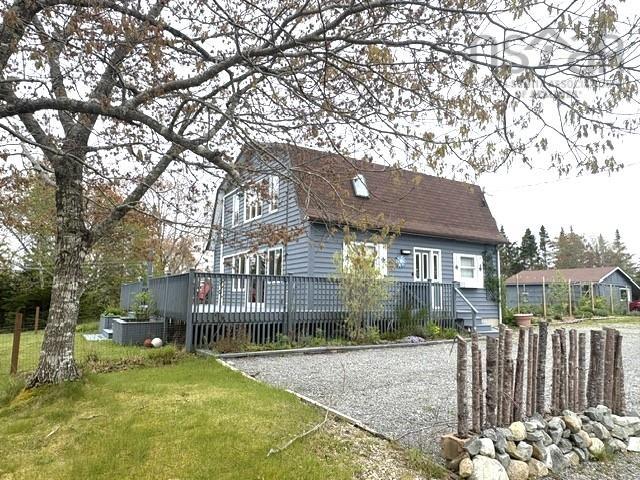 $359,995.00: 1225 Port LaTour Road, Eel Bay