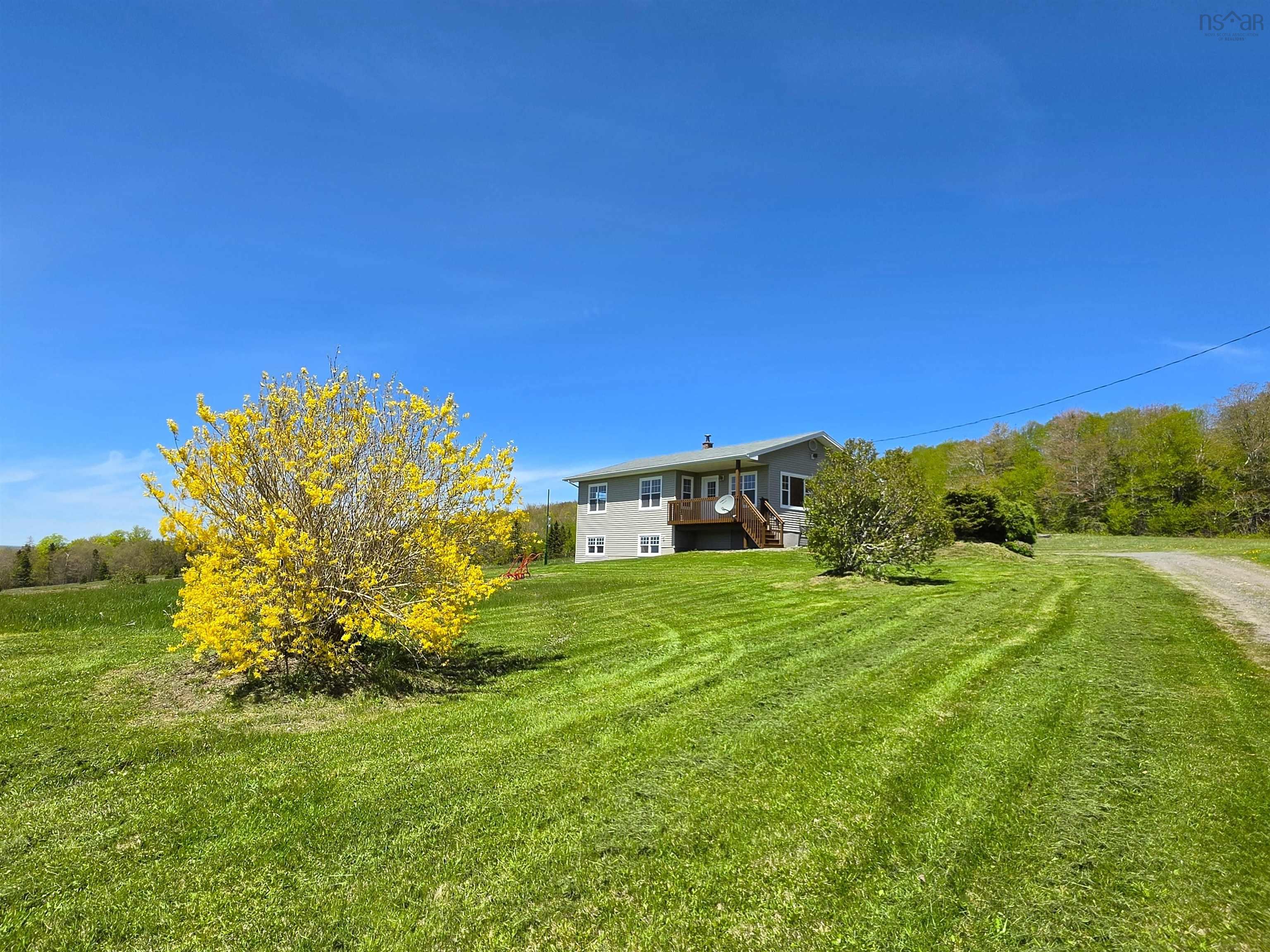 $699,900.00: 150 336 Highway, Newton Mills