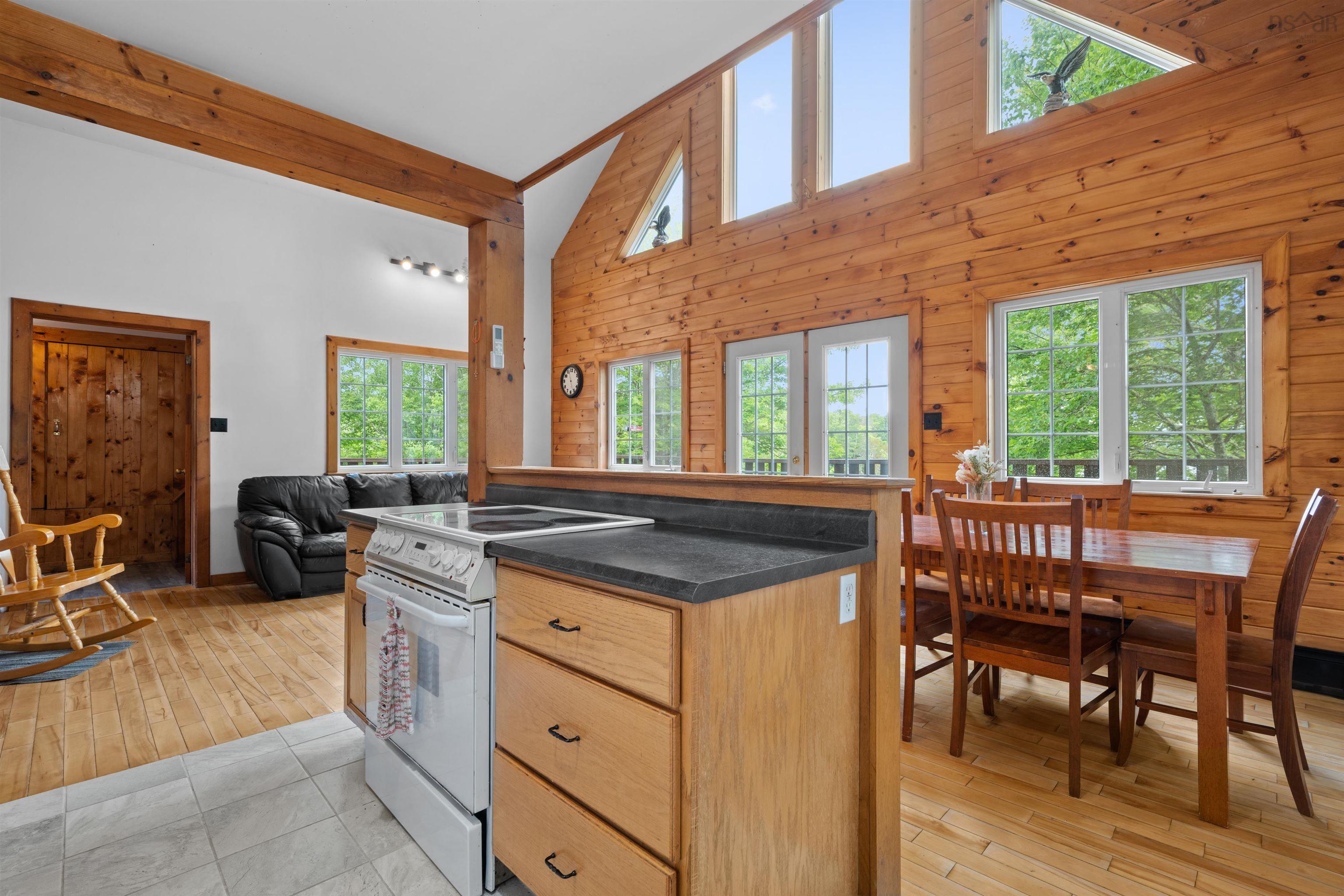 $499,900.00: 59 West Side Road, Sheet Harbour