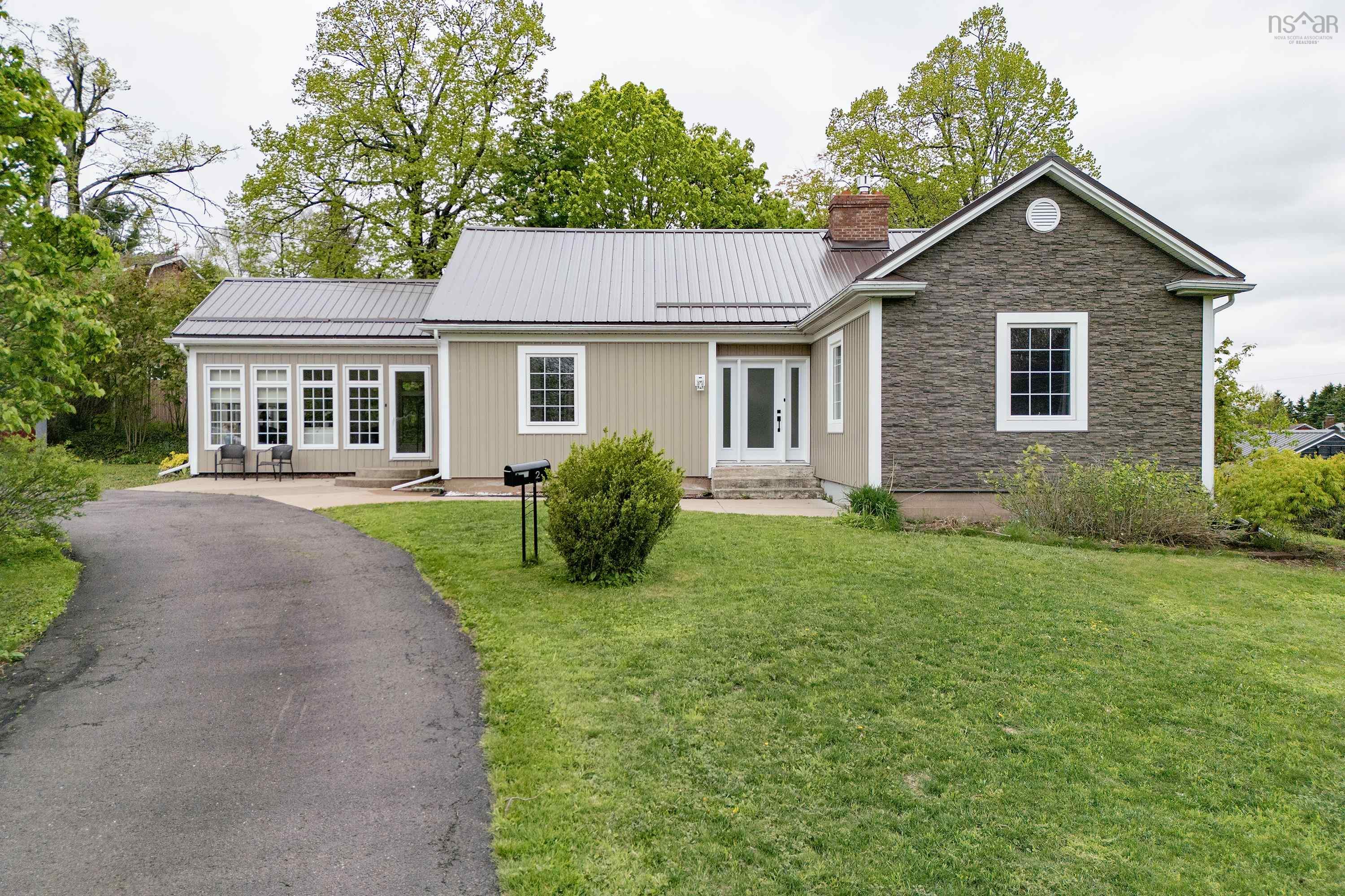 2 Lamy Street, Amherst, NS (MLS 202612851)