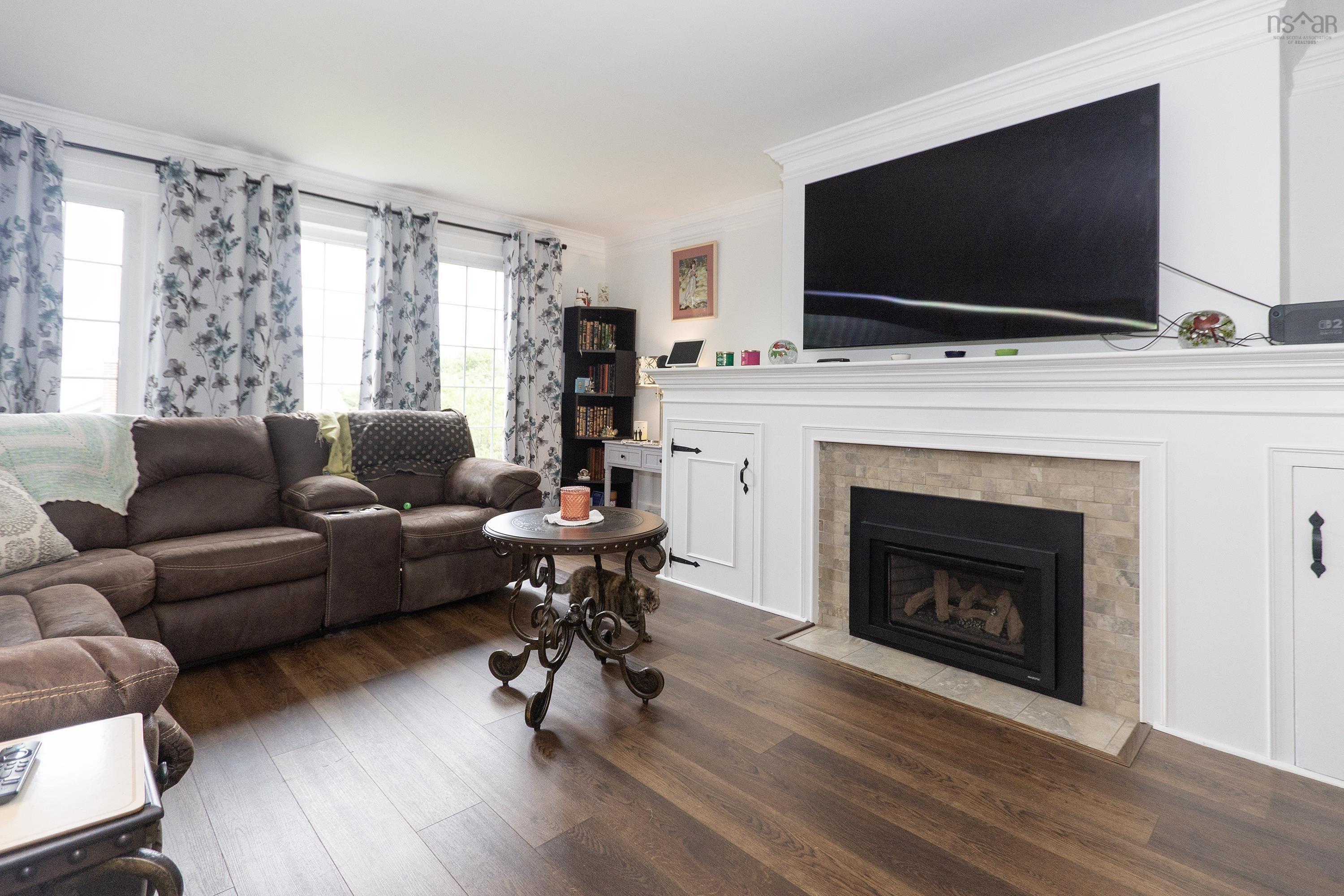$529,900.00: 2 Lamy Street, Amherst