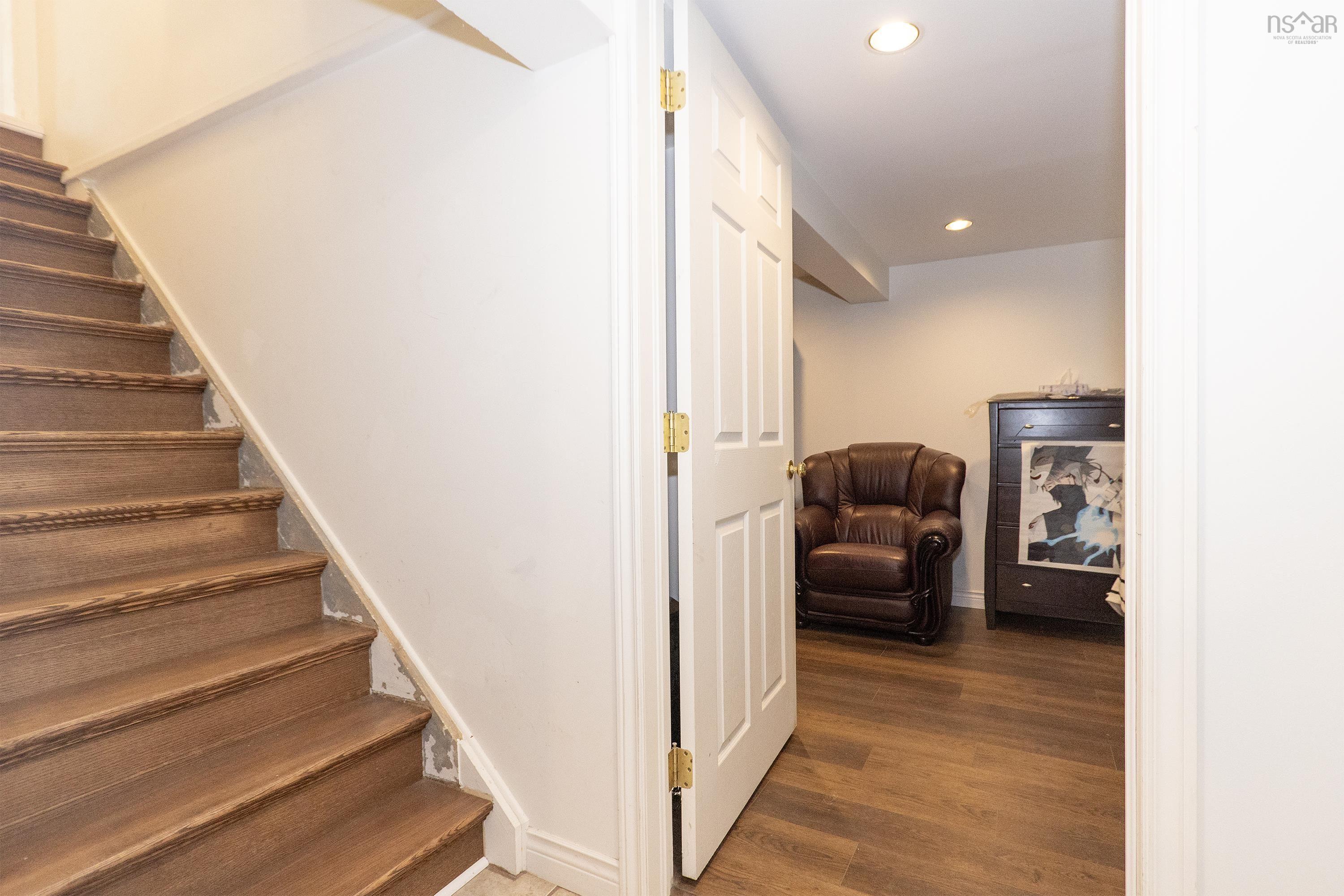 $529,900.00: 2 Lamy Street, Amherst