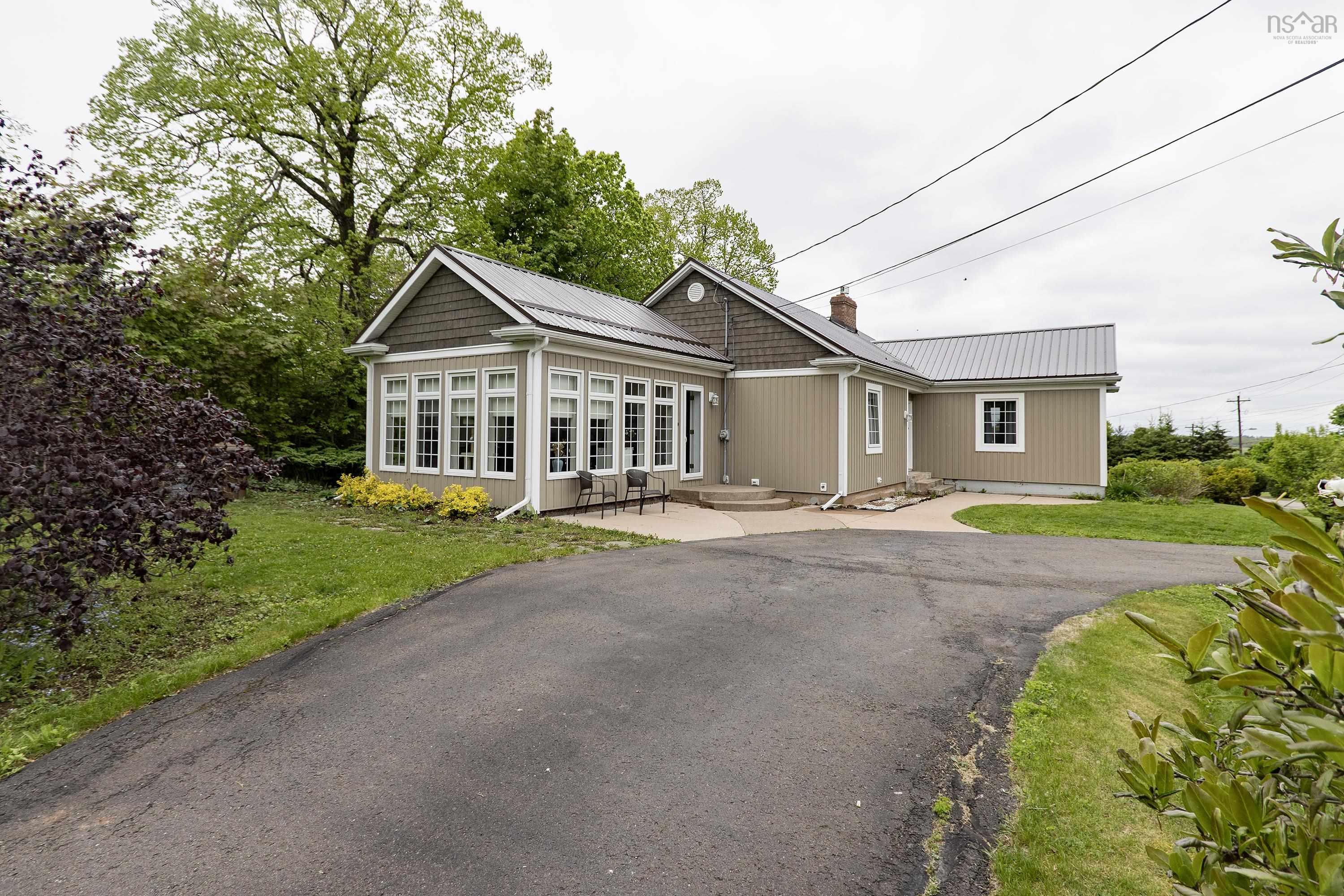 $529,900.00: 2 Lamy Street, Amherst