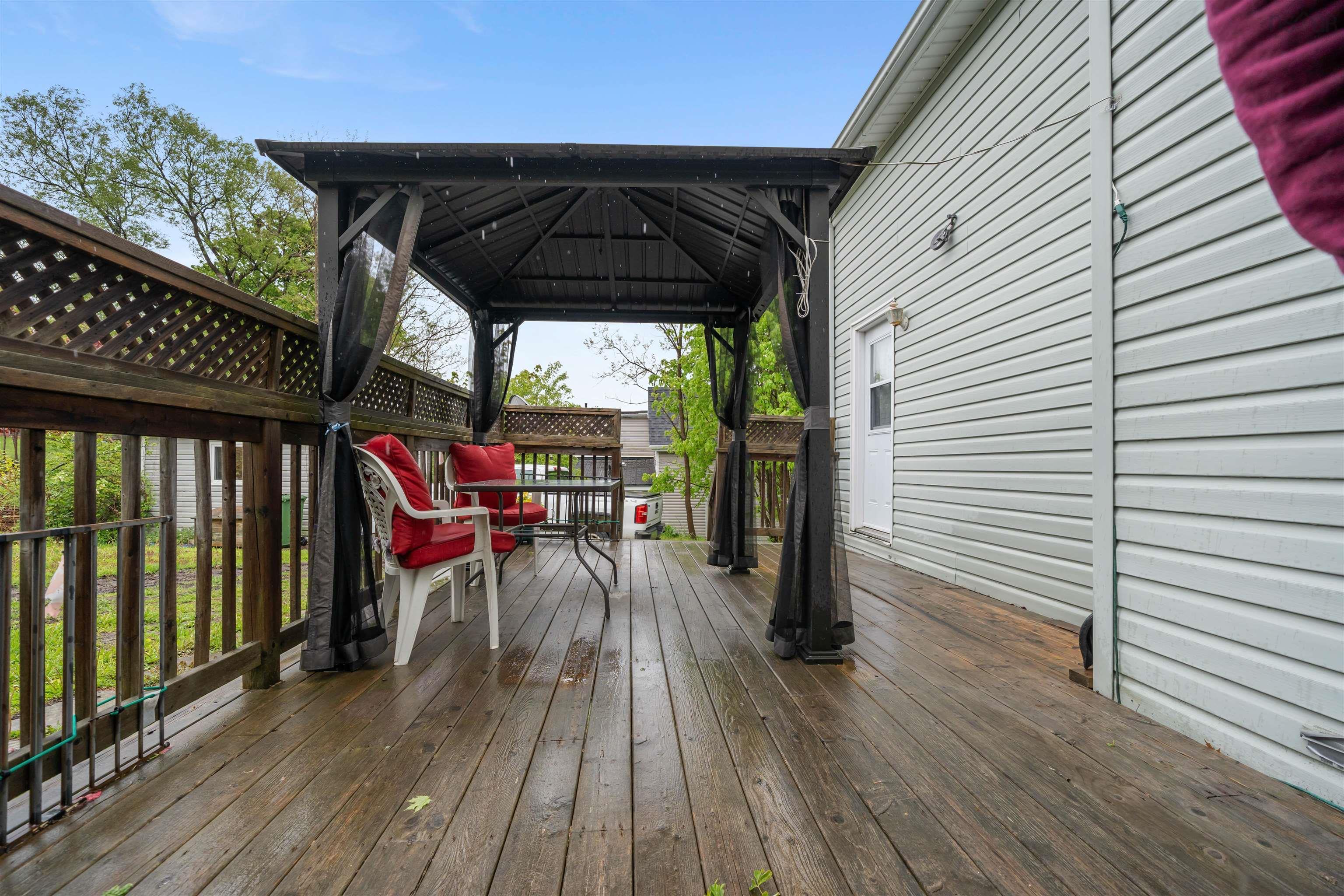 $187,900.00: 50 High Street, Trenton