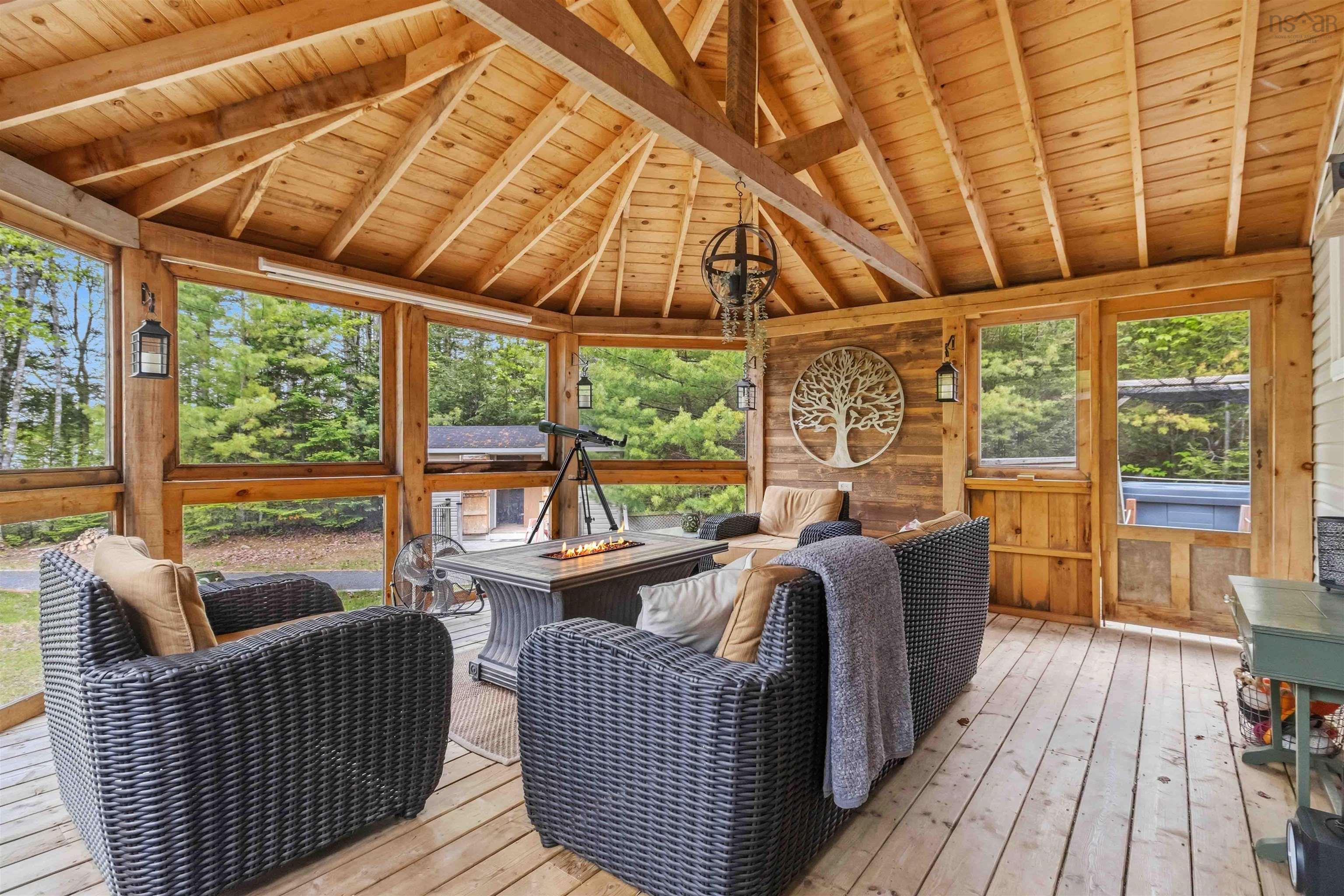 $599,900.00: 107 Pine Point Way, Molega North