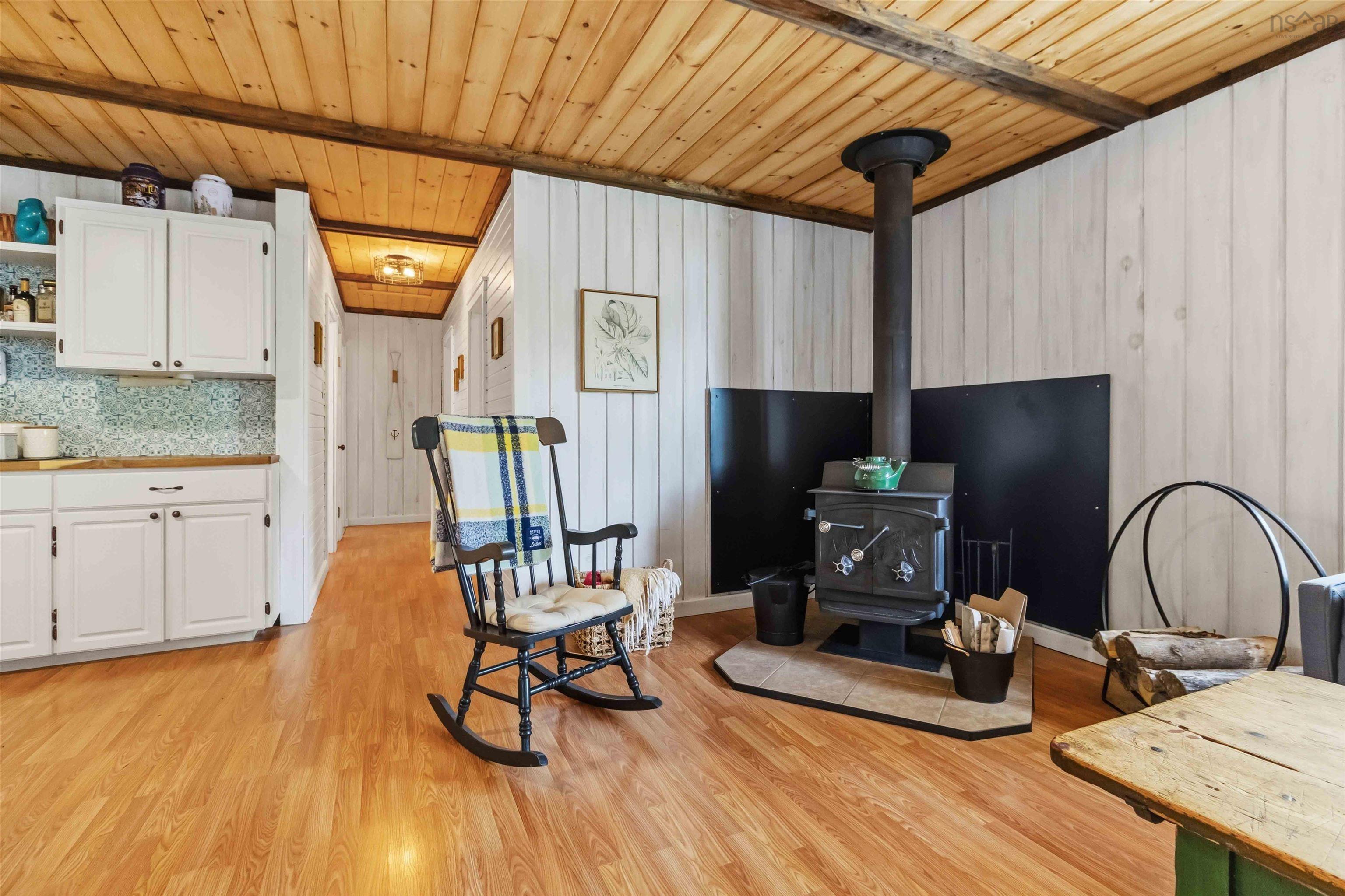 $599,900.00: 107 Pine Point Way, Molega North